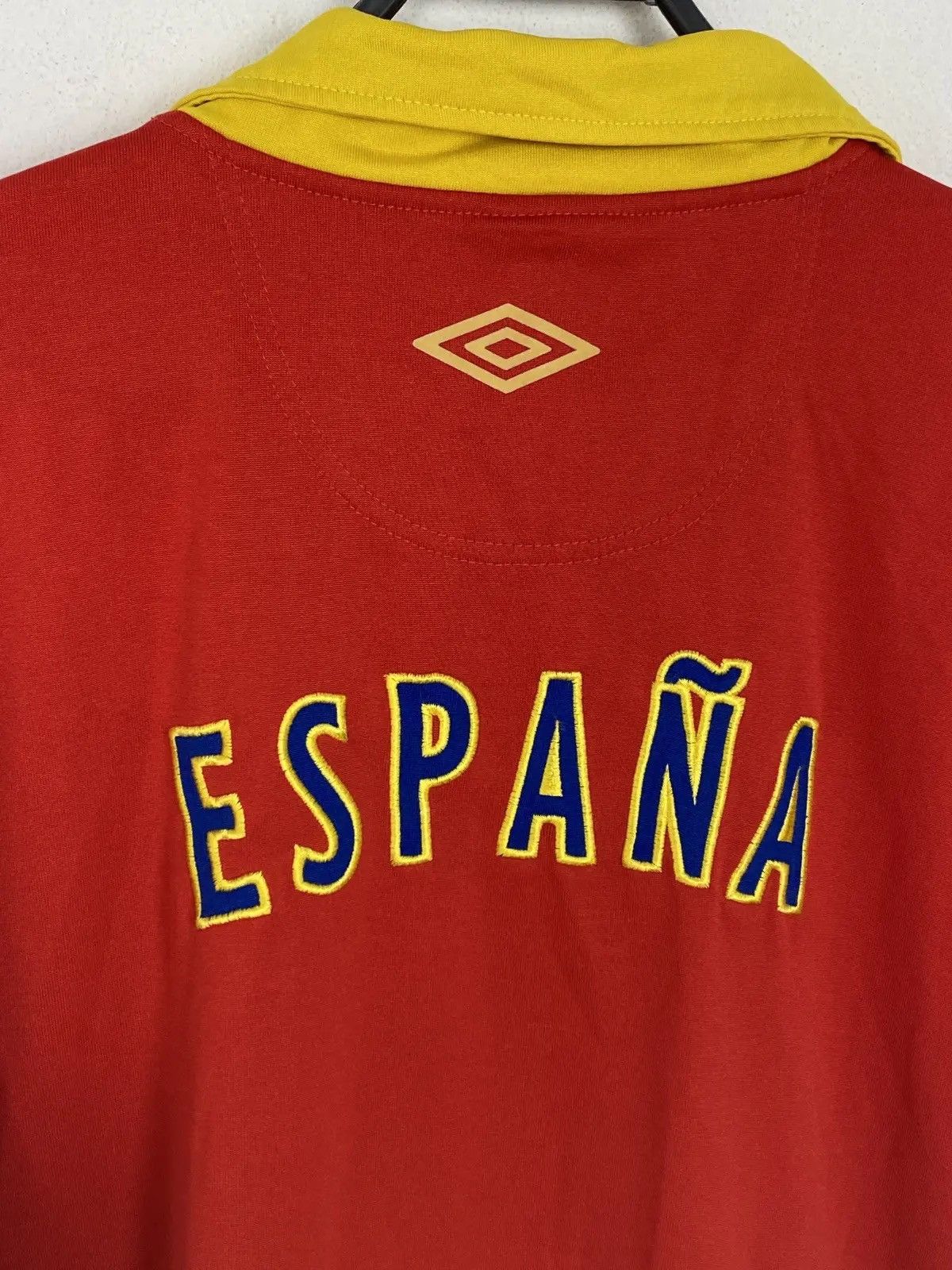Umbro Vintage Umbro Fifa 1986 Espana Spain Soccer Jersey Size US L / EU 52-54 / 3 - 8 Thumbnail