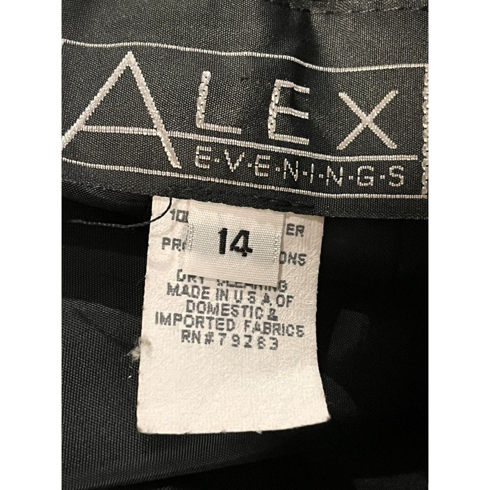 Alex Evenings Alex Evenings Women’s Long Skirt Formal Black Satin Size 14 GUC Side Slit Elastic Waist Size 36" / US 14 / IT 50 - 4 Thumbnail