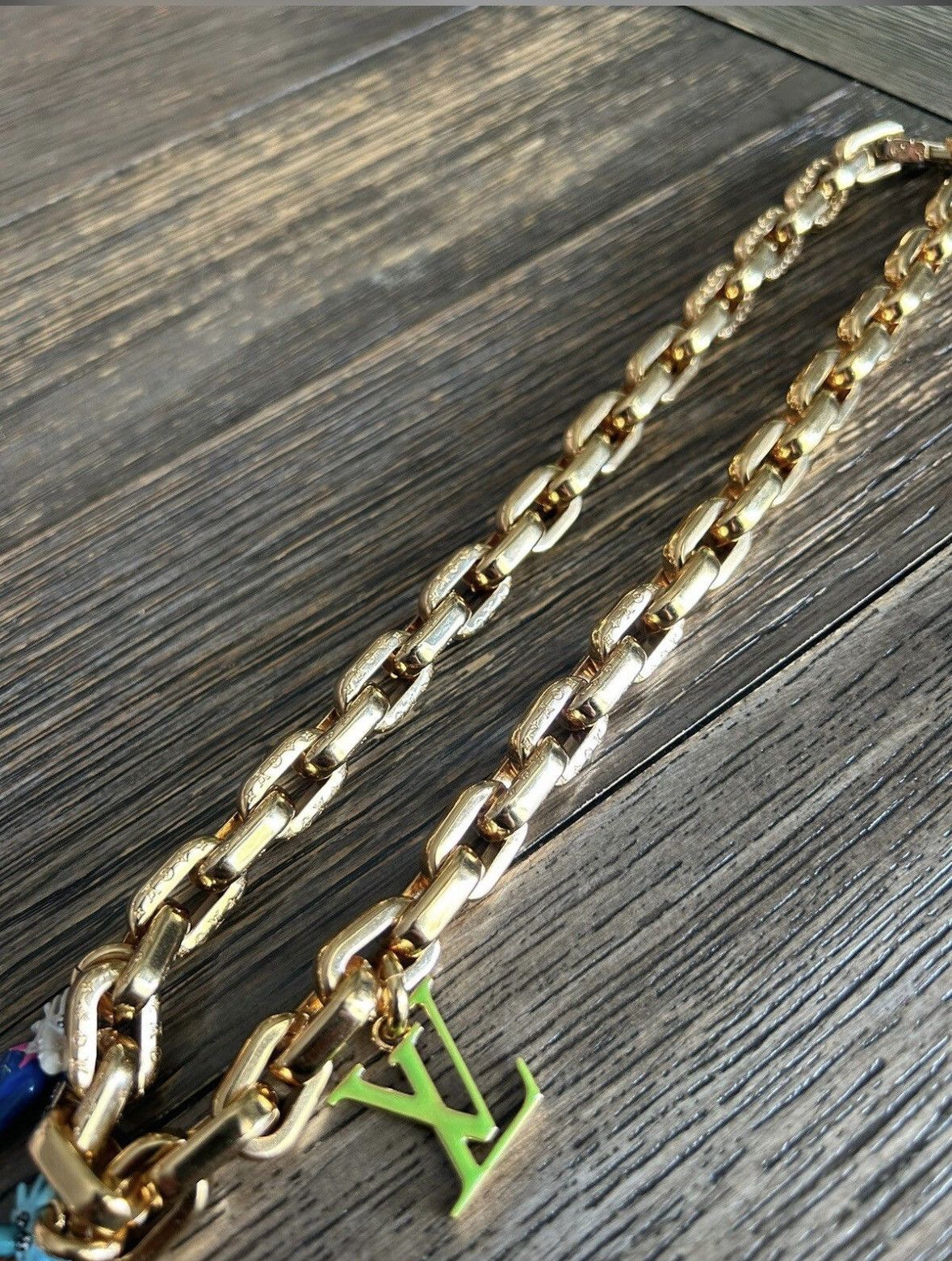 Louis Vuitton LOUIS VUITTON LV Virgil Friends Necklace MP2925 Size ONE SIZE - 4 Thumbnail