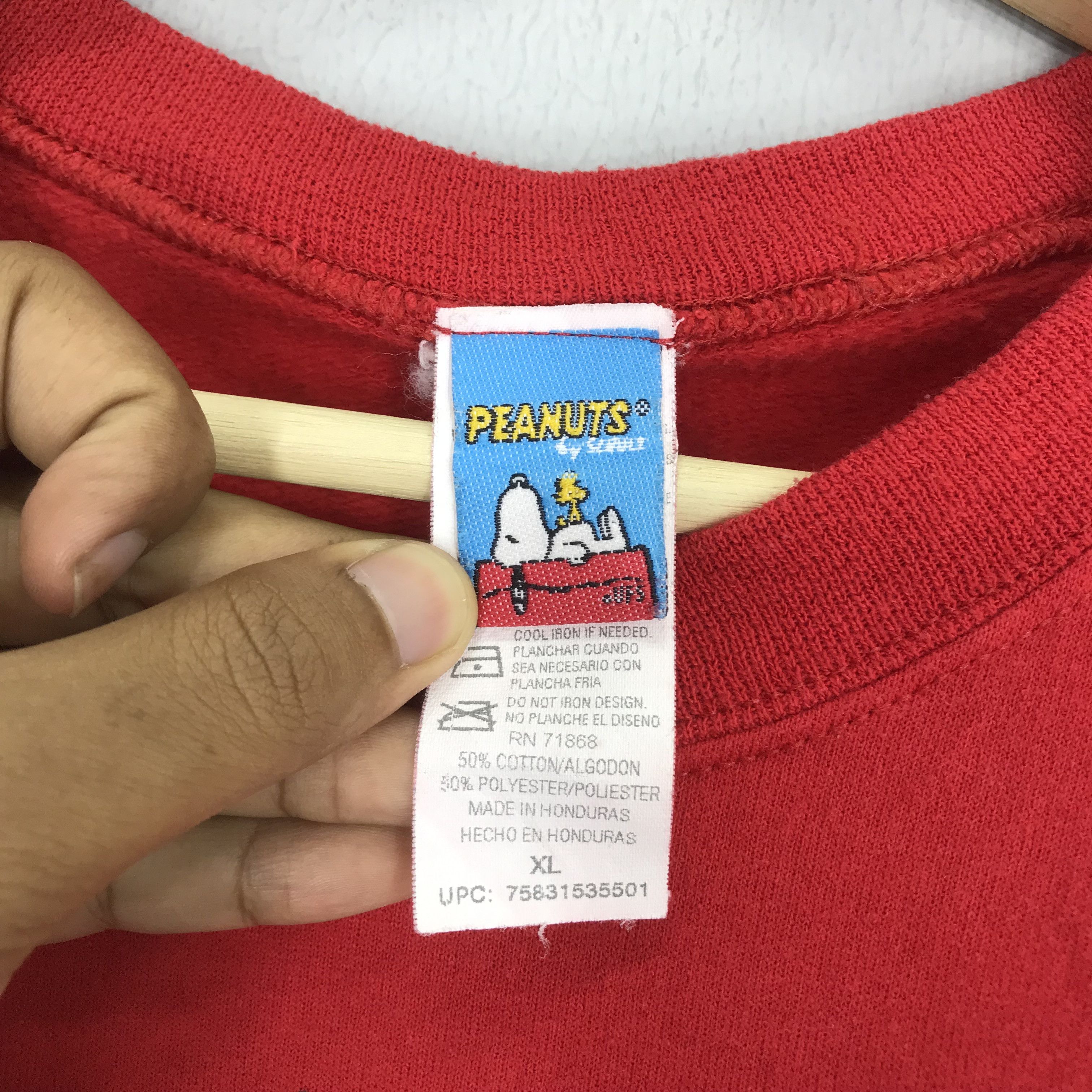 Arts & Science Vintage Snoopy Peanuts Sweatshirts - 121 Size US XL / EU 56 / 4 - 8 Thumbnail