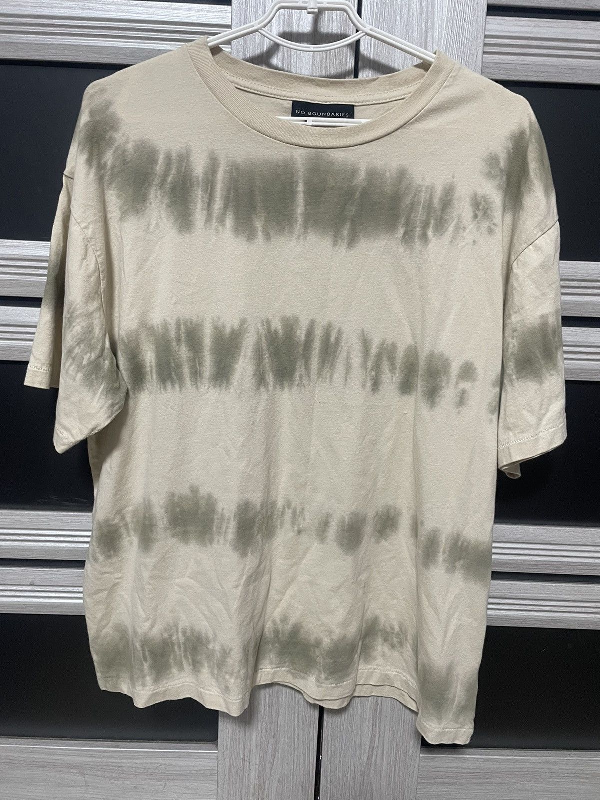 Japanese Brand Vintage Y2K No Boundaries Abstract Tie Dye T-Shirt Size US M / EU 48-50 / 2 - 1 Thumbnail