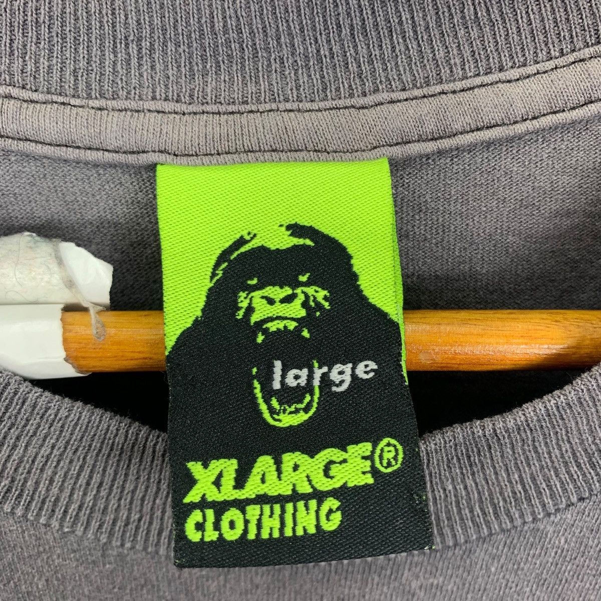 Vintage Vintage 90s SUNFADED XLARGE Gentleman Movie Usa Tshirt Size US XL / EU 56 / 4 - 4 Thumbnail