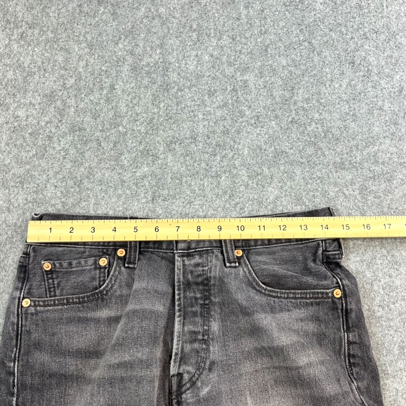 Levi's Levi's 501 Mens Bermuda Shorts Denim Grey Wash W29 Stretch Premium Big E Regular Waist 5-Pocket Mens From Egypt Size US 29 - 6 Thumbnail