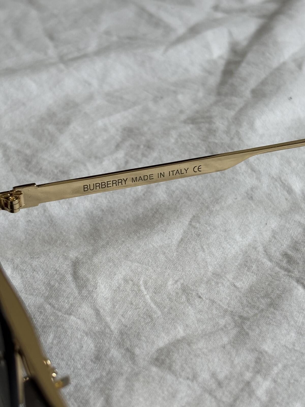 Burberry Burberry - Square Gradient Lens Sunglasses with Gold Frame Size ONE SIZE - 2 Thumbnail
