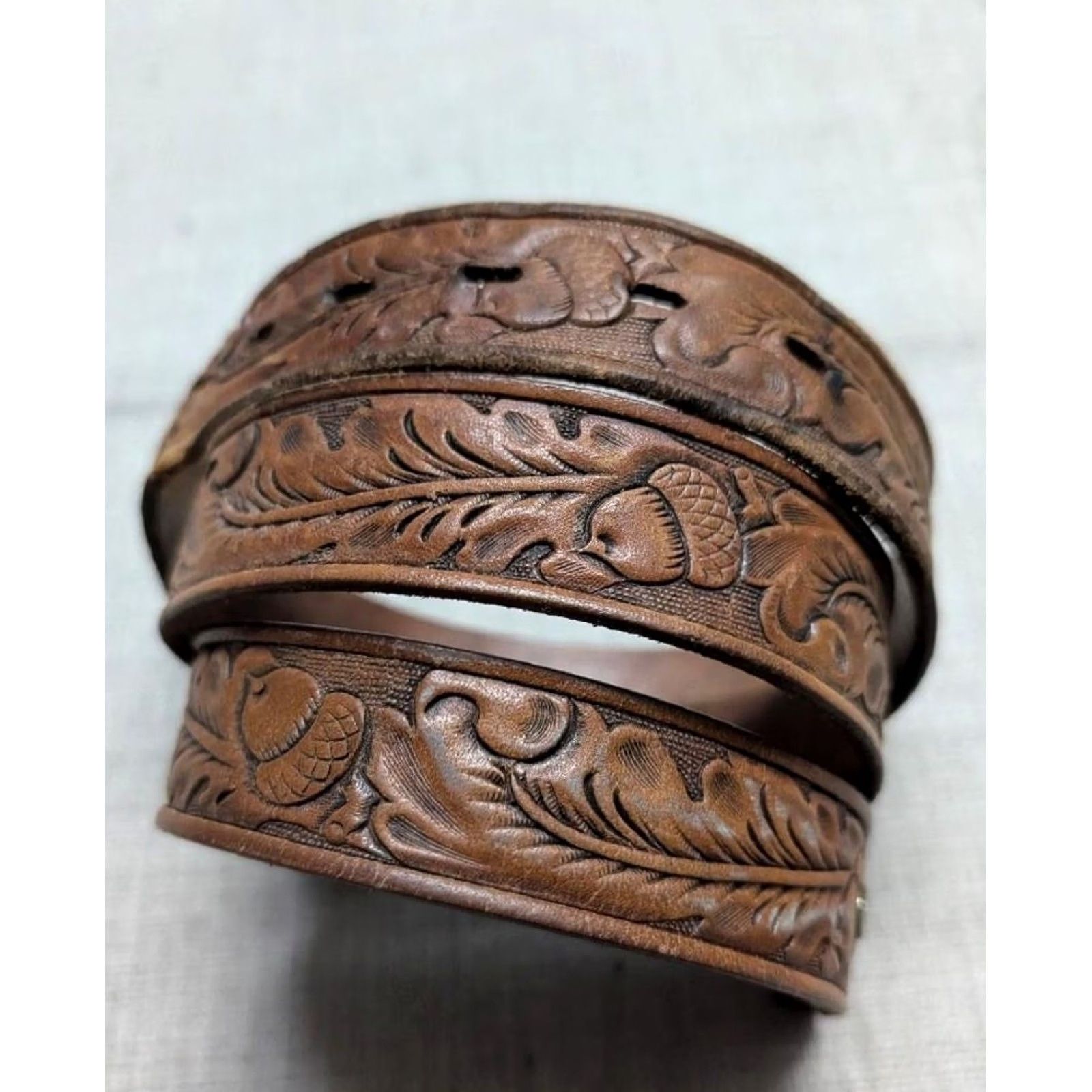Vintage VINTAGE Acorn Western Belt - Acorn Pattern Buckle Cowhide Leather 34 Men Belt Size 34 - 2 Thumbnail