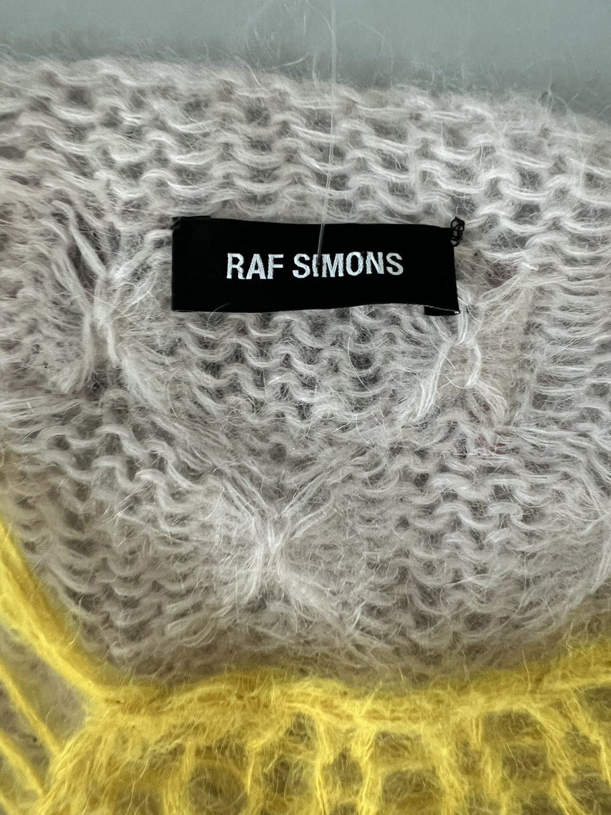 Raf Simons Raf Simons Distressed Effect Knit Jumper Size US S / EU 44-46 / 1 - 5 Thumbnail