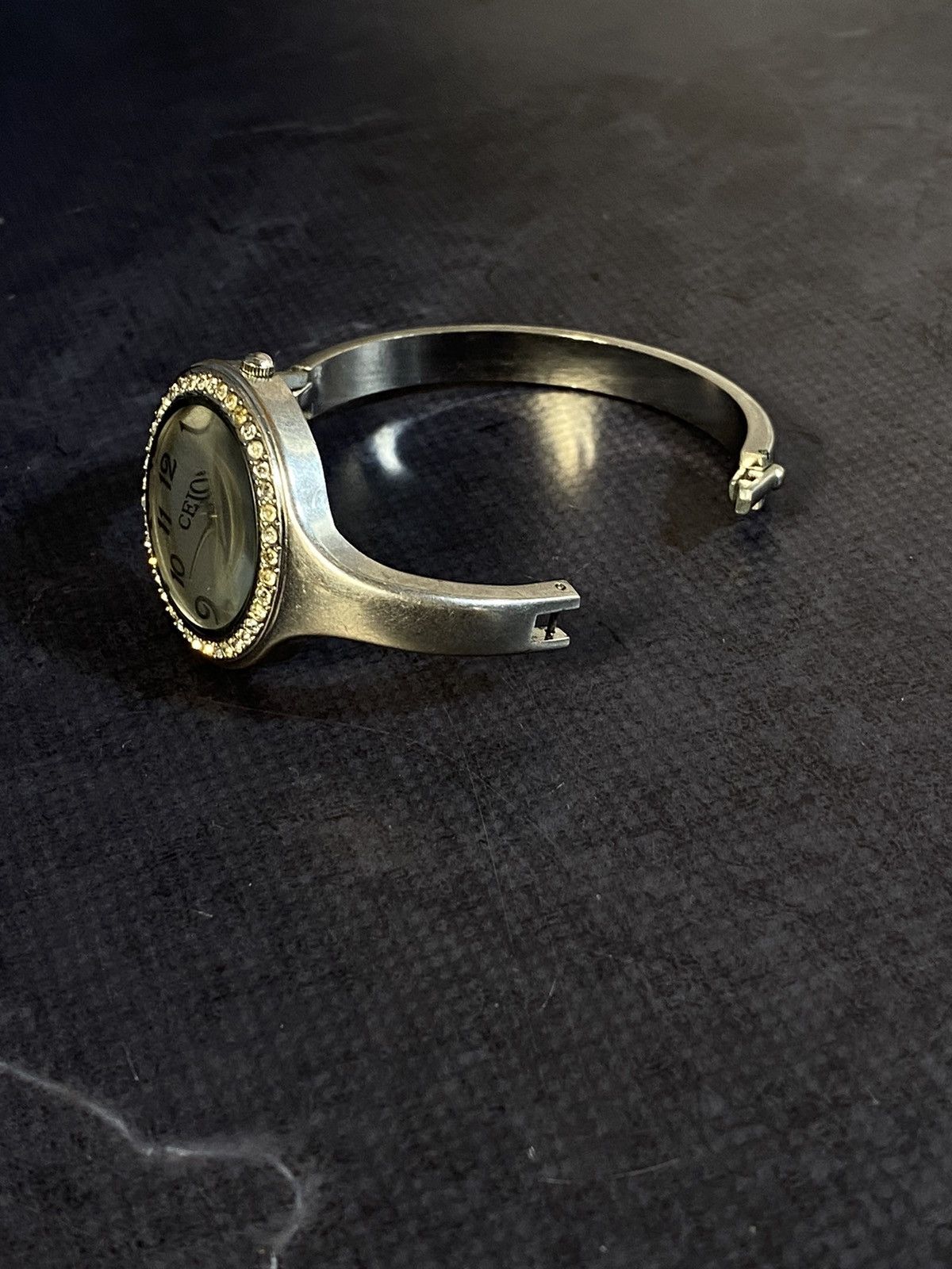 Vintage Sparkling CEIQNY Watch with Cuff Bracelet and Rhinestones Size ONE SIZE - 6 Thumbnail
