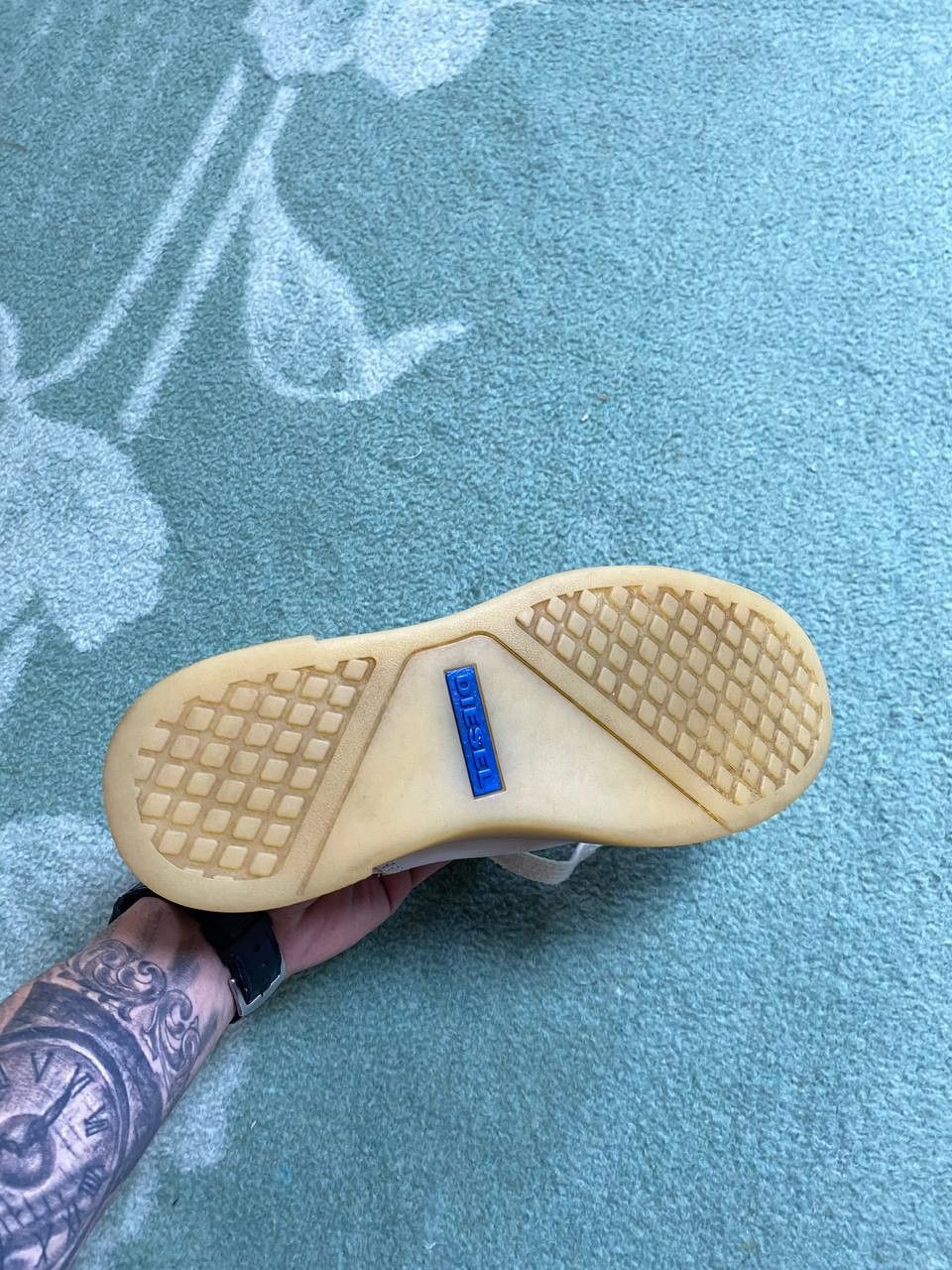 Diesel Low-Top Sneakers white Diesel Vintage logo Streetwear Y2K Size US 7 / EU 40 - 17 Thumbnail