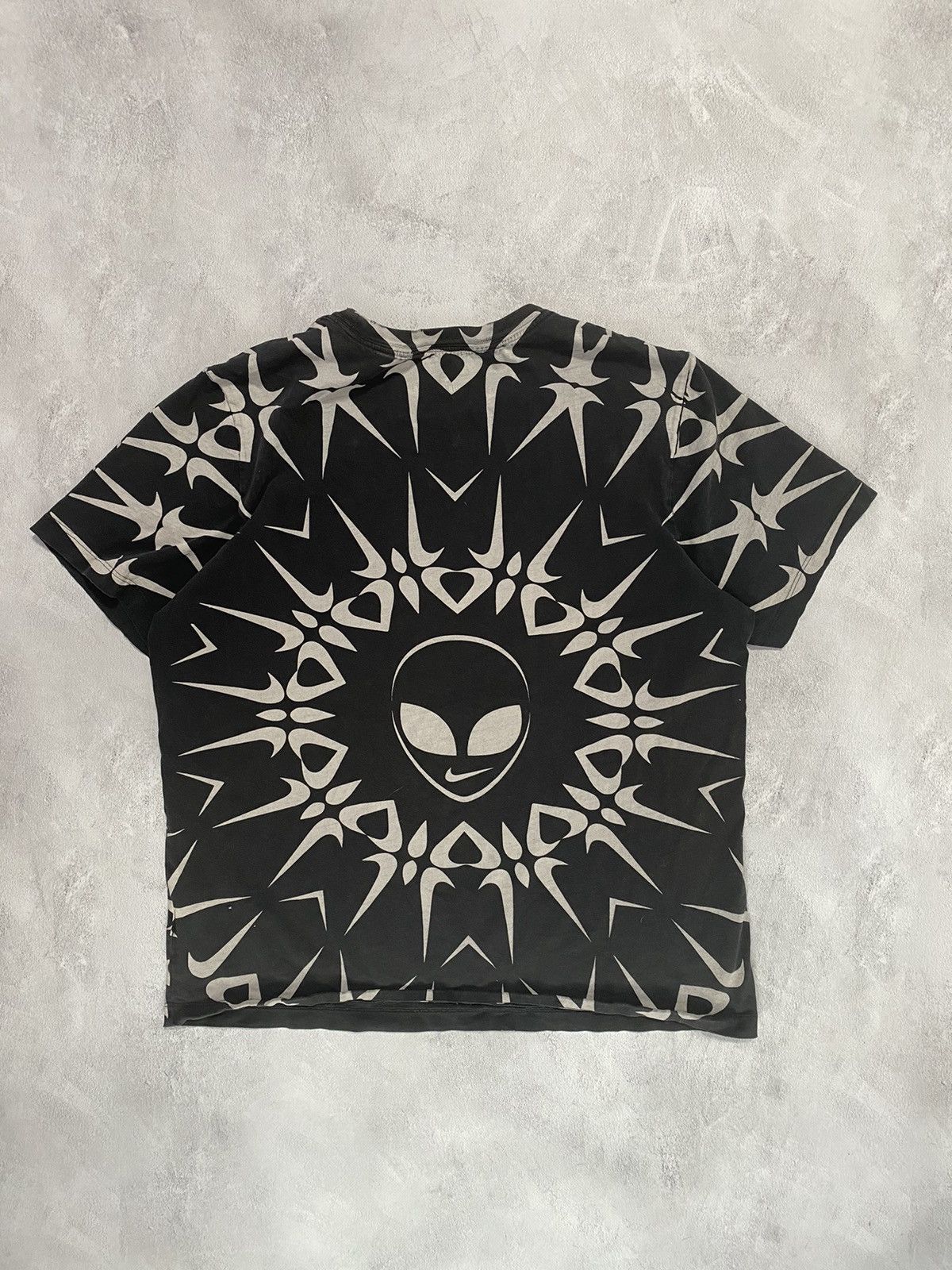 Nike 👽 T Shirt Nike Rare Model Alien Multilogo SwoosH Size US L / EU 52-54 / 3 - 4 Thumbnail