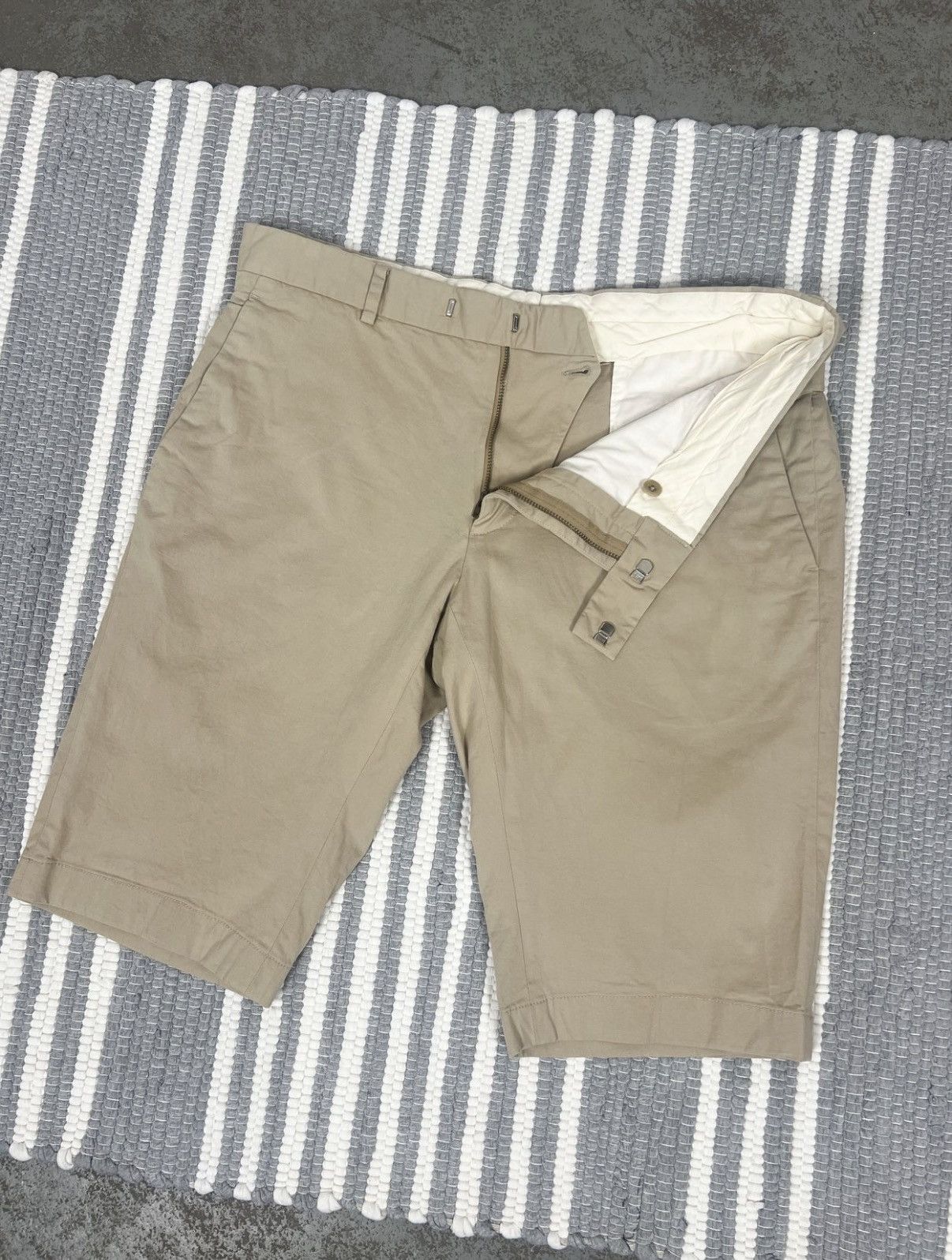 Ralph Lauren Ralph Lauren Beige Chino Shorts Size US 34 / EU 50 - 2 Thumbnail