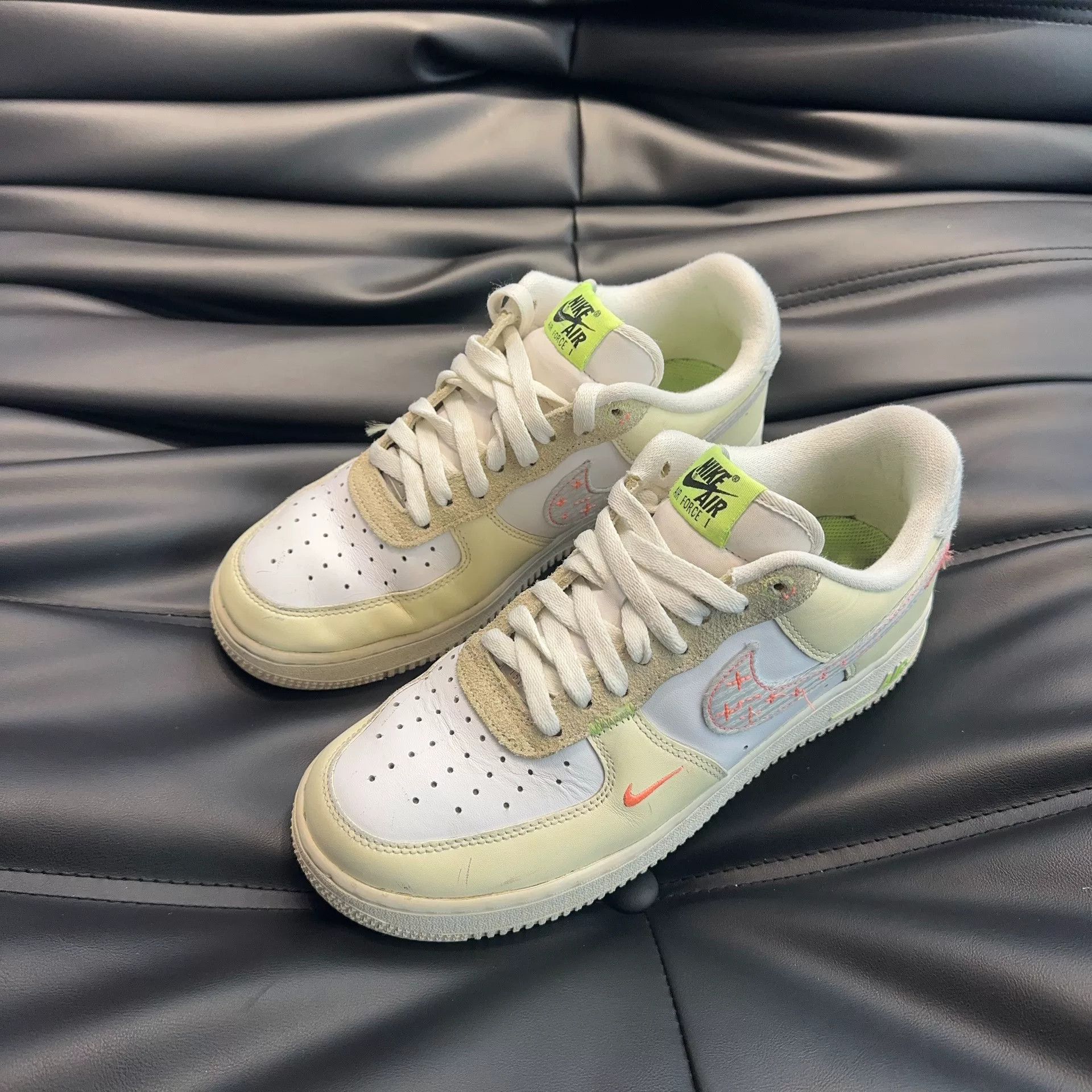 Nike Nike White Lowtop Sneakers 40 Men Size US 7.5 / EU 40-41 - 1 Thumbnail