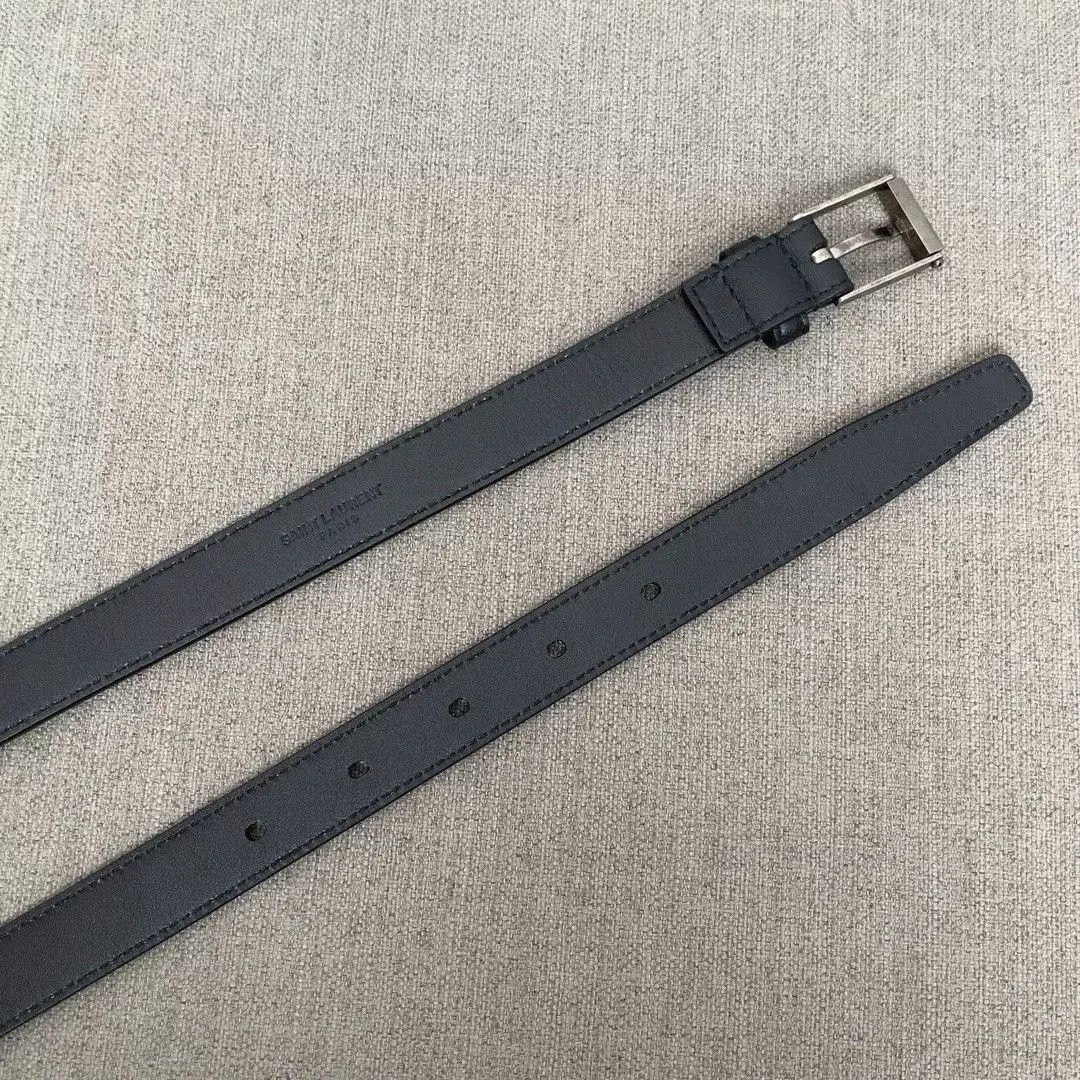 Saint Laurent Paris Saint Laurent Women's Belt. Size ONE SIZE - 7 Thumbnail