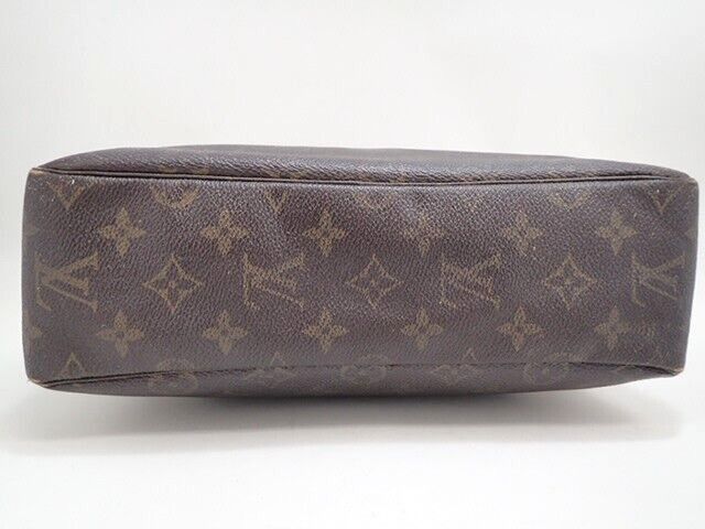 Louis Vuitton LV Trousse Toilette 28 Cosmetic Pouch Monogram M47522 Size ONE SIZE - 4 Thumbnail