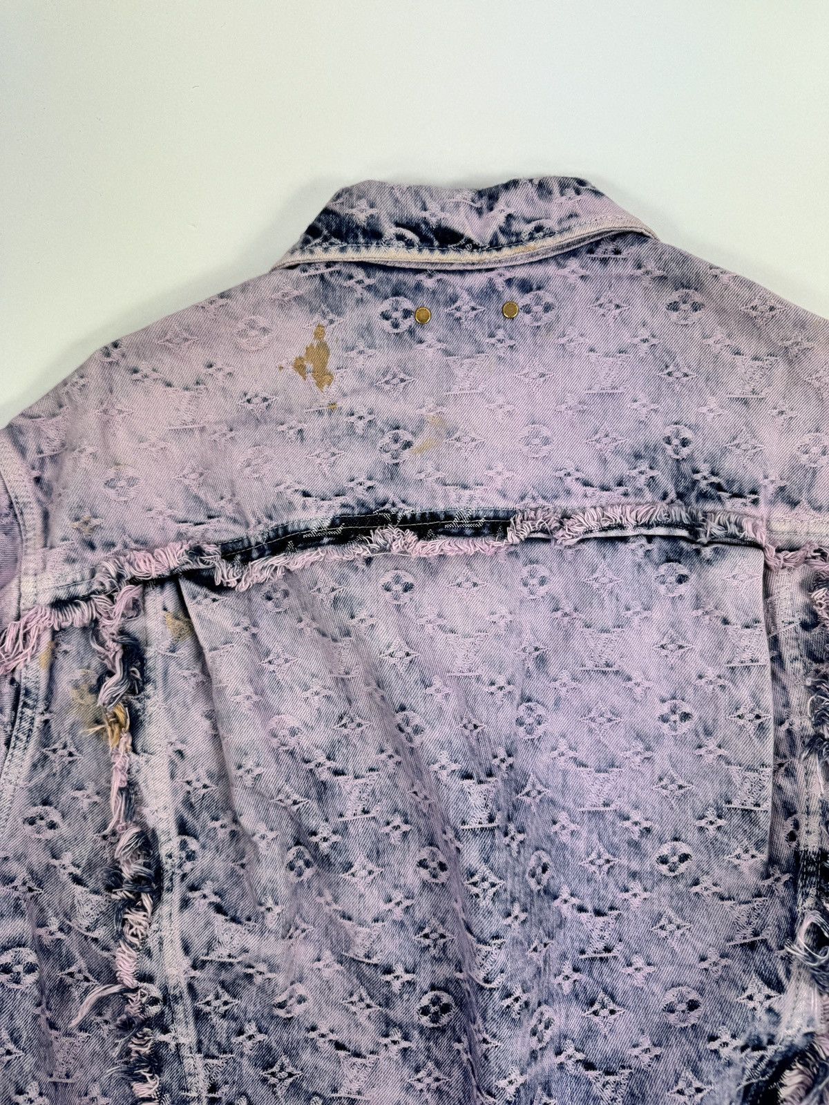 Louis Vuitton 2023 Lavender Fringed Monogram Boyhood Denim Jacket Size US M / EU 48-50 / 2 - 7 Thumbnail