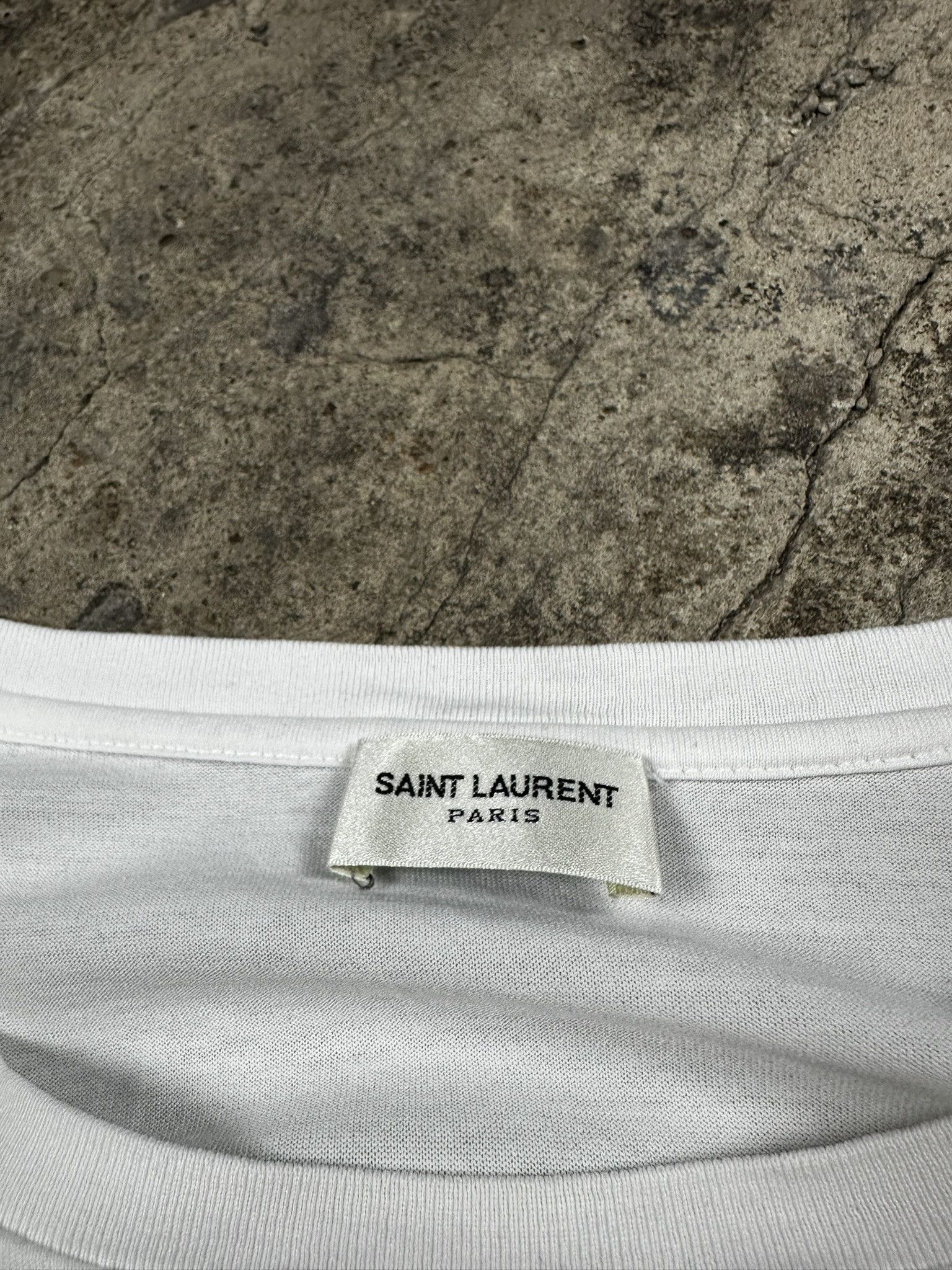 Saint Laurent Paris Saint Laurent Paris Logo Basic T-shirt Size US M / EU 48-50 / 2 - 5 Thumbnail