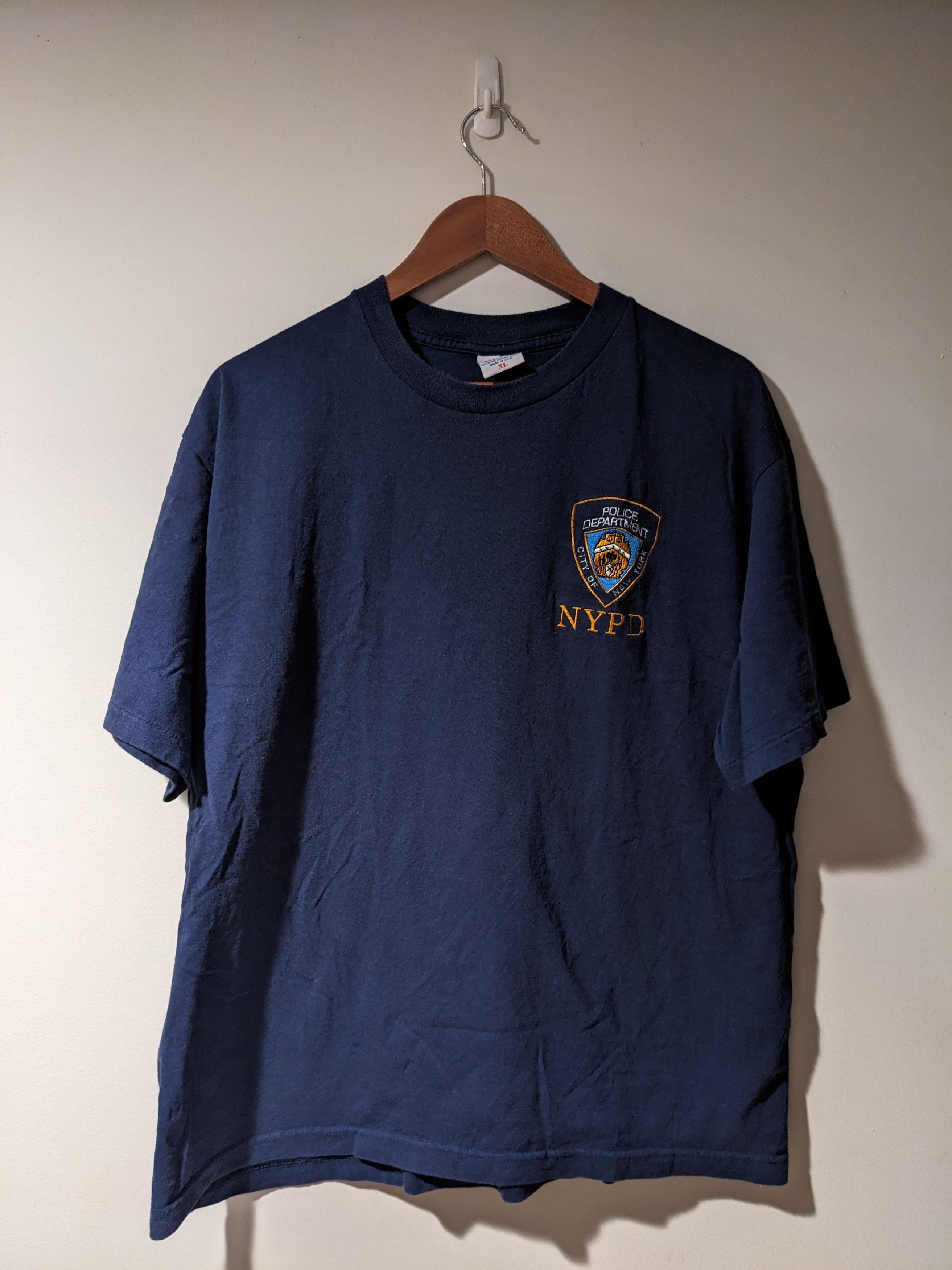 Vintage Vintage 90s New York Police Department Blue X-Large T-Shirt Size US XL / EU 56 / 4 - 1 Thumbnail