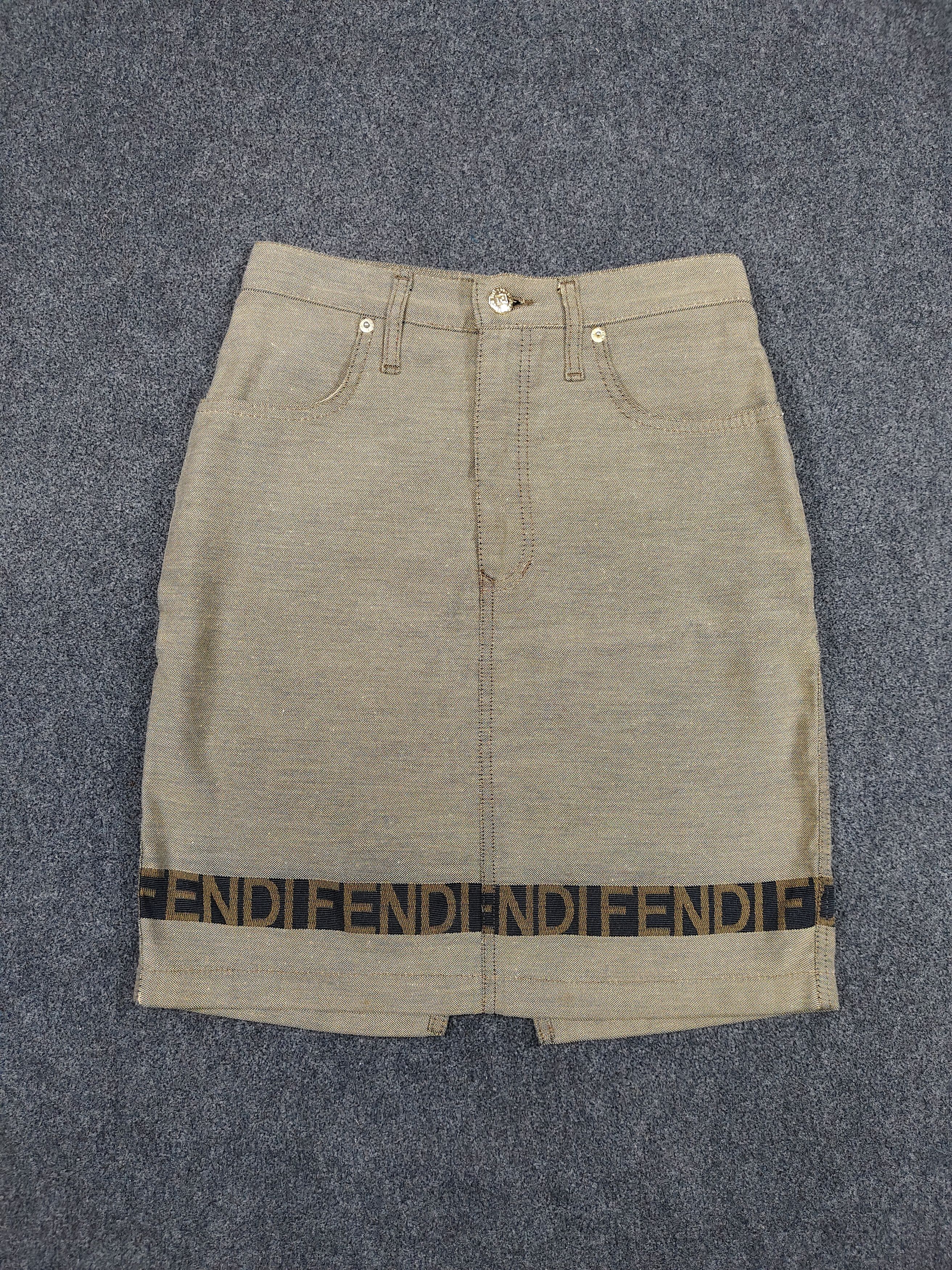 Fendi 90s FENDI- Minimalist Hem Logo Taped Archive Denim Skirt Size 28" / US 6 / IT 42 - 4 Thumbnail