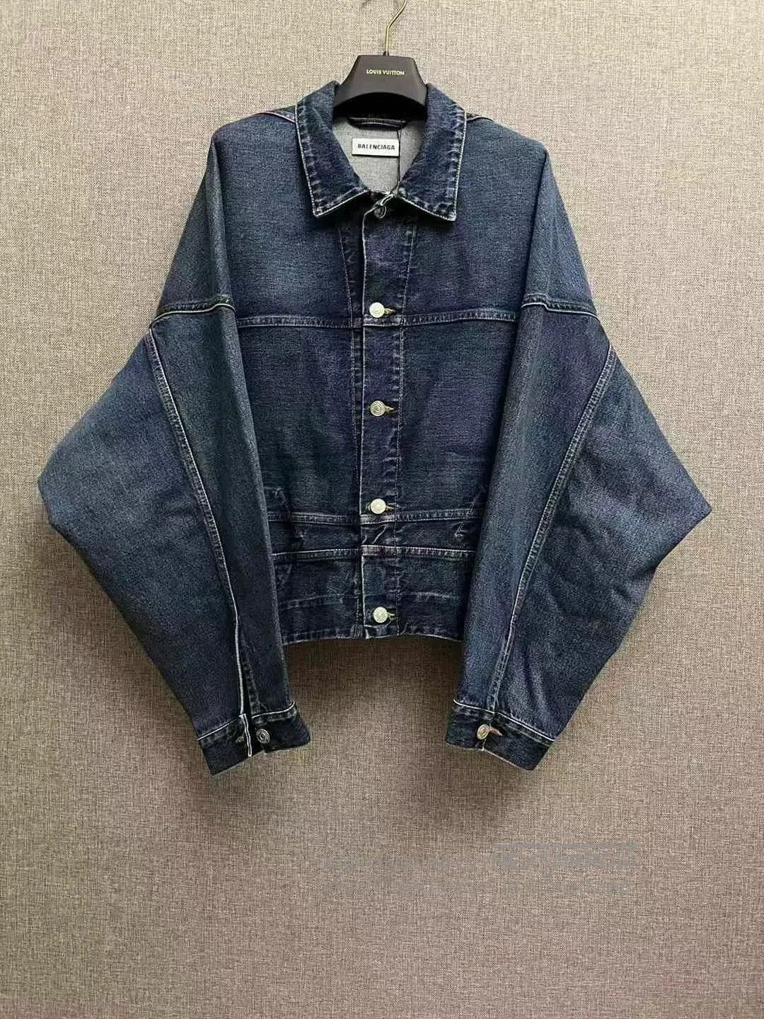 Balenciaga Balenciaga Inverted Denim Jacket. Size US S / EU 44-46 / 1 - 1 Thumbnail