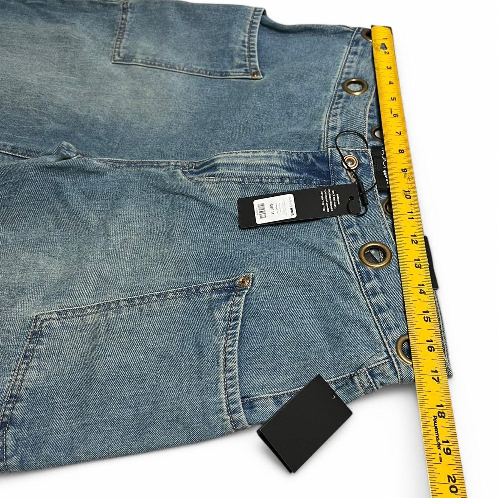 Fashion Nova Fashion Nova Women’s High Waisted Wide Leg Jeans NWT - 11 Size 32" / US 10 / IT 46 - 7 Thumbnail