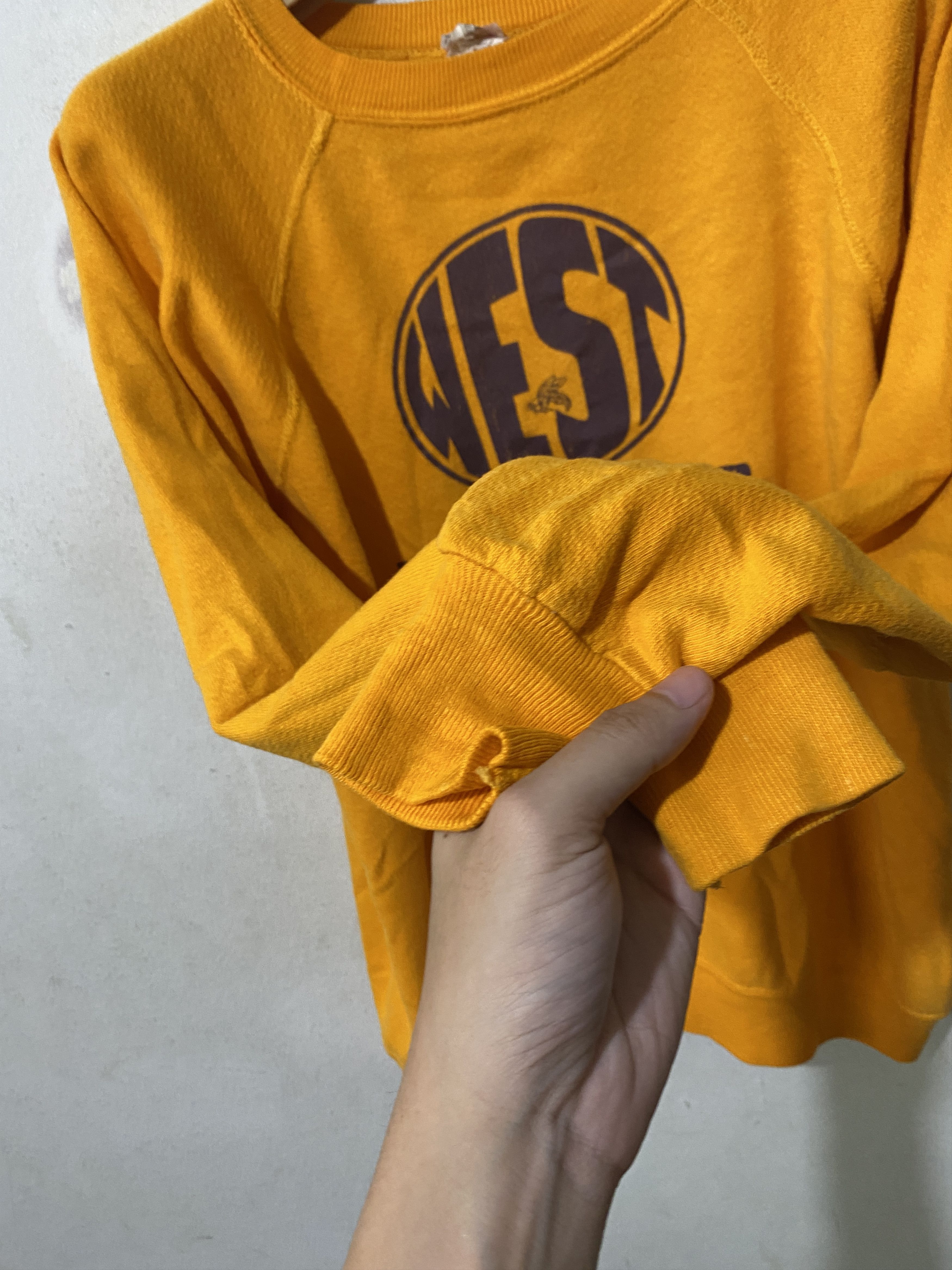 Vintage Vintage 80s Valley Center Kansas Sweatshirt Size US S / EU 44-46 / 1 - 3 Thumbnail