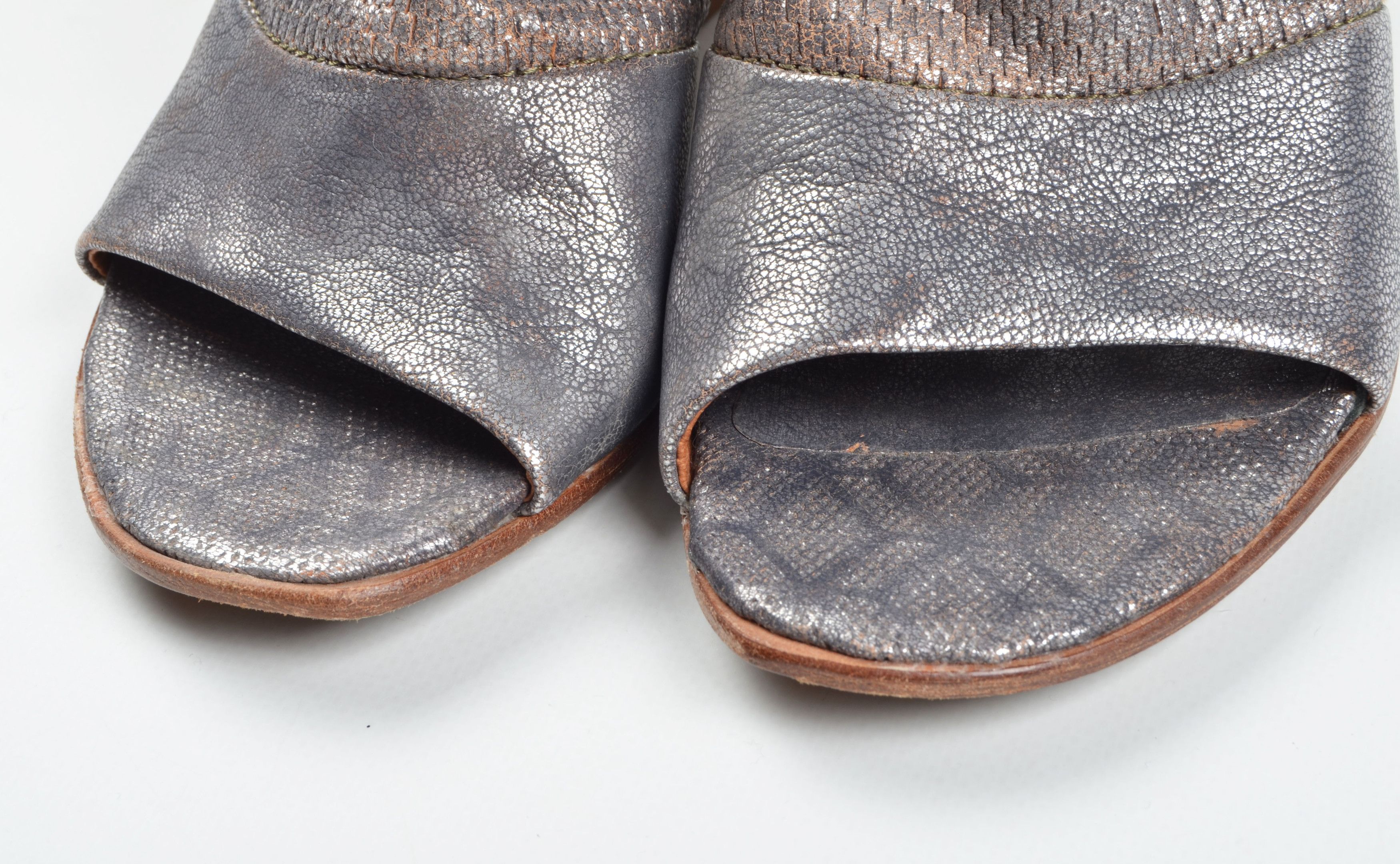 A.S.98 A.S.98 Airstep Leather Open Toe Silver Geometric Heels Size US 7 / IT 37 - 4 Thumbnail