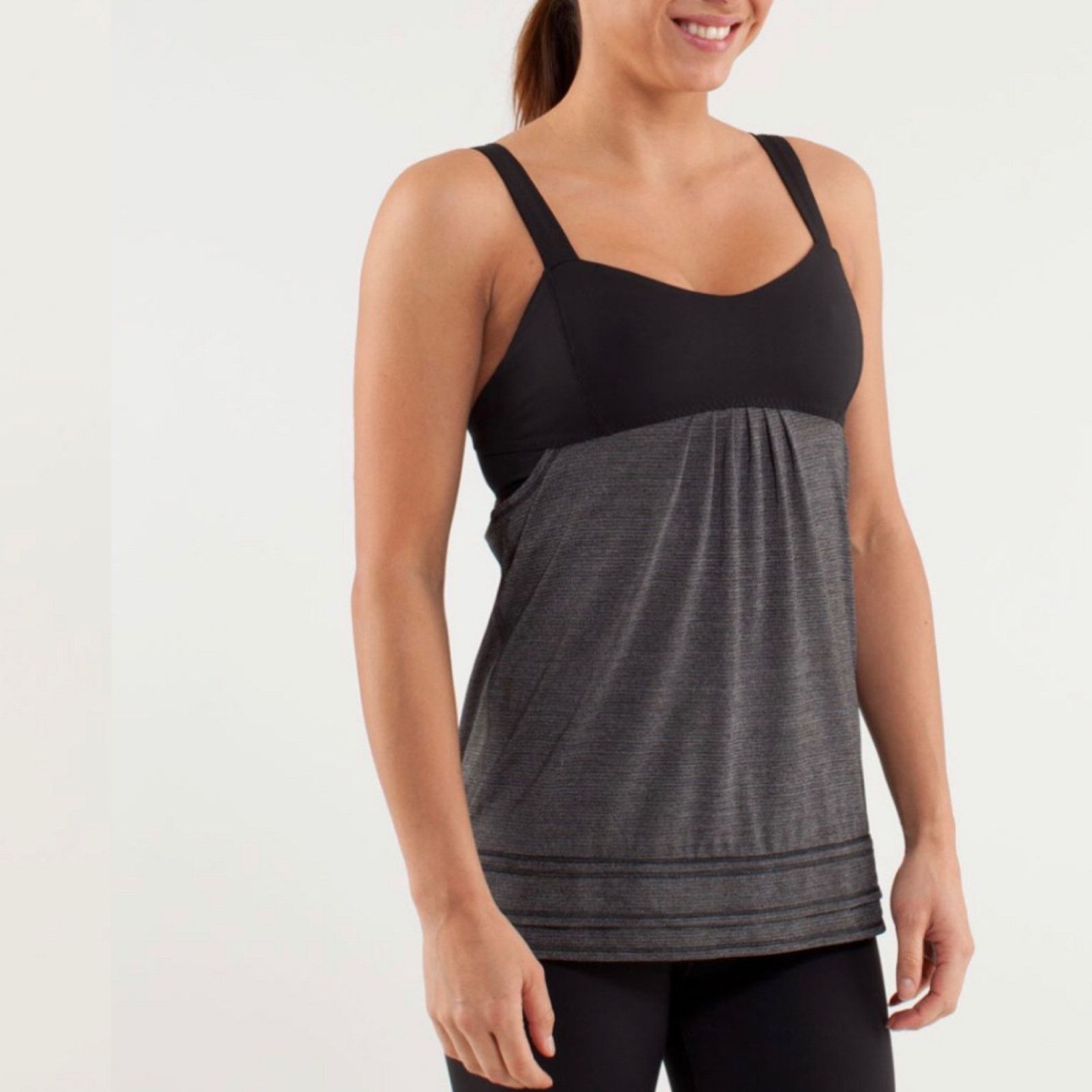 Lululemon Lululemon Back on Track Tank Black Gray 4 Small Size S / US 4 / IT 40 - 9 Thumbnail