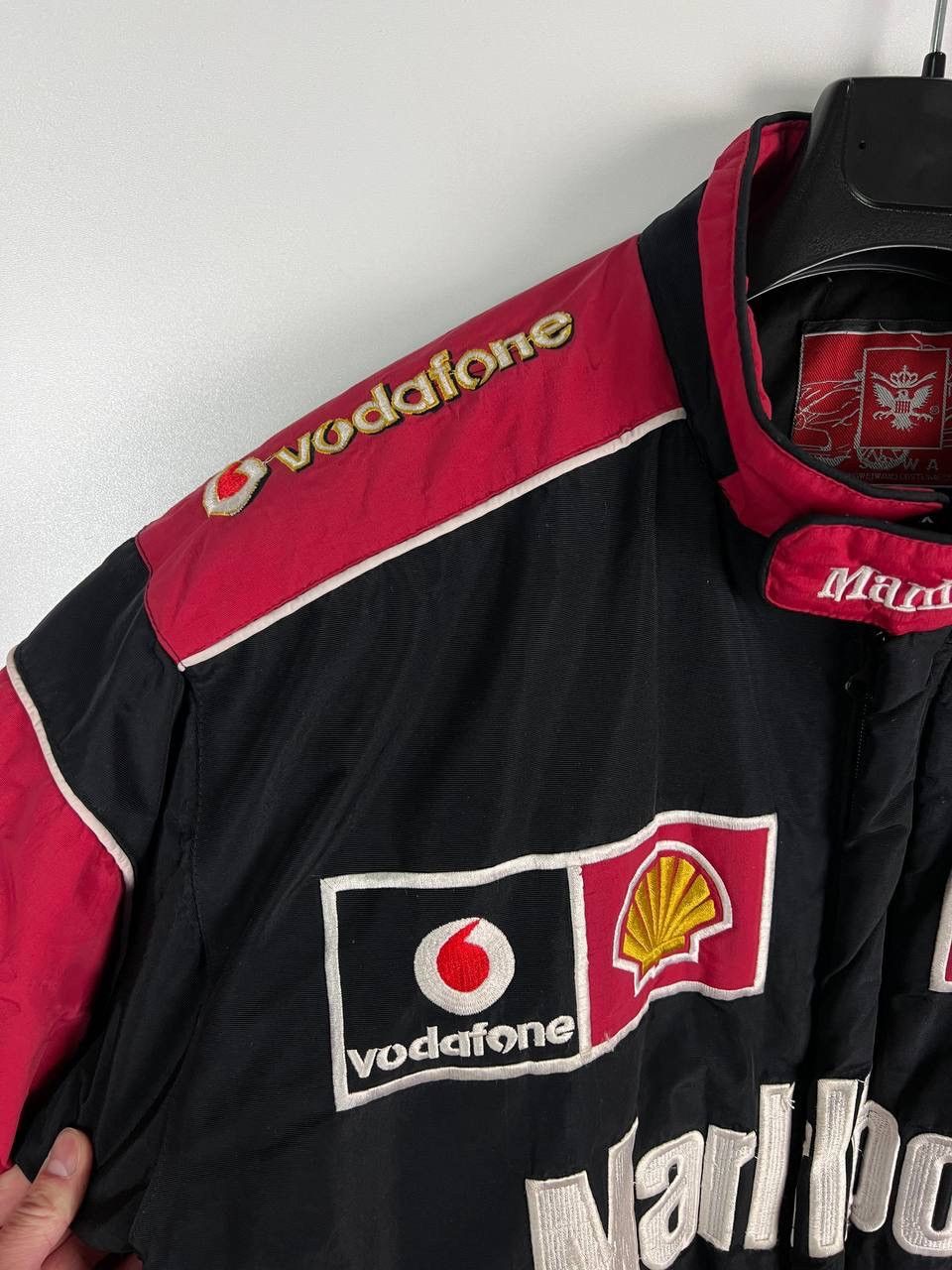 Ferrari Ferrari Marlboro Vodafone jacket size XL Size US XL / EU 56 / 4 - 9 Thumbnail
