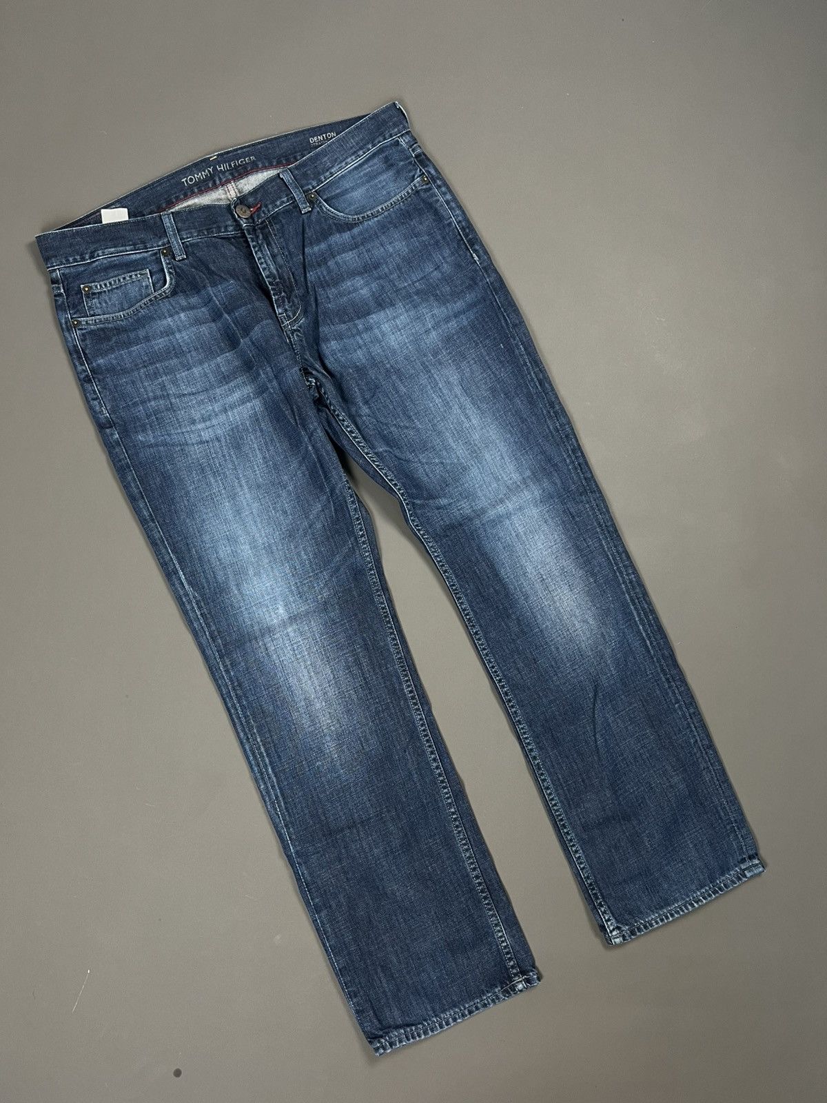 Tommy Hilfiger Tommy Hilfiger Jeans (XL) Size US 40 / EU 56 - 2 Thumbnail