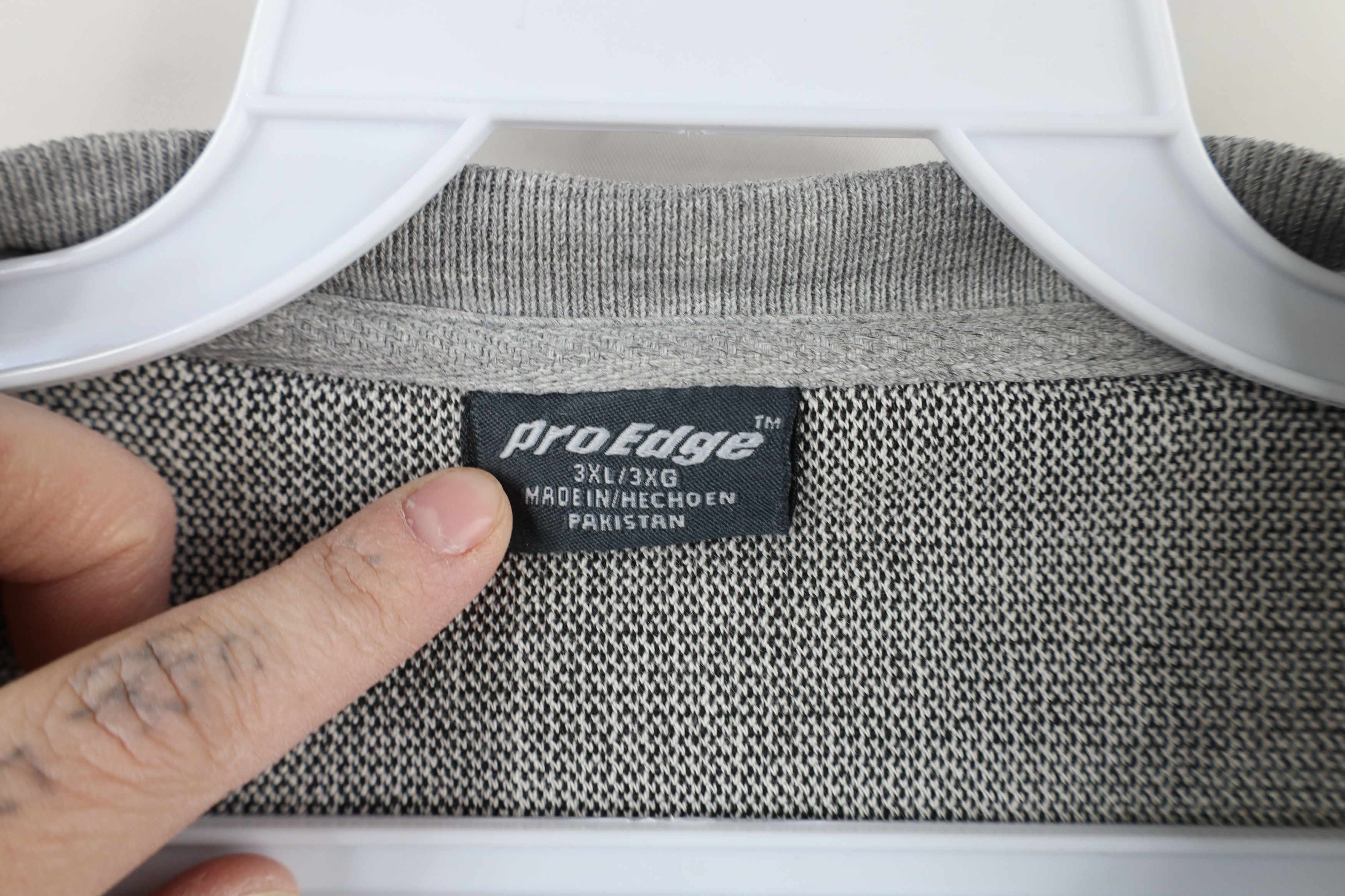 Vintage Vintage 90s Ohio State University Crewneck Sweatshirt Gray Size US XXL / EU 58 / 5 - 11 Thumbnail