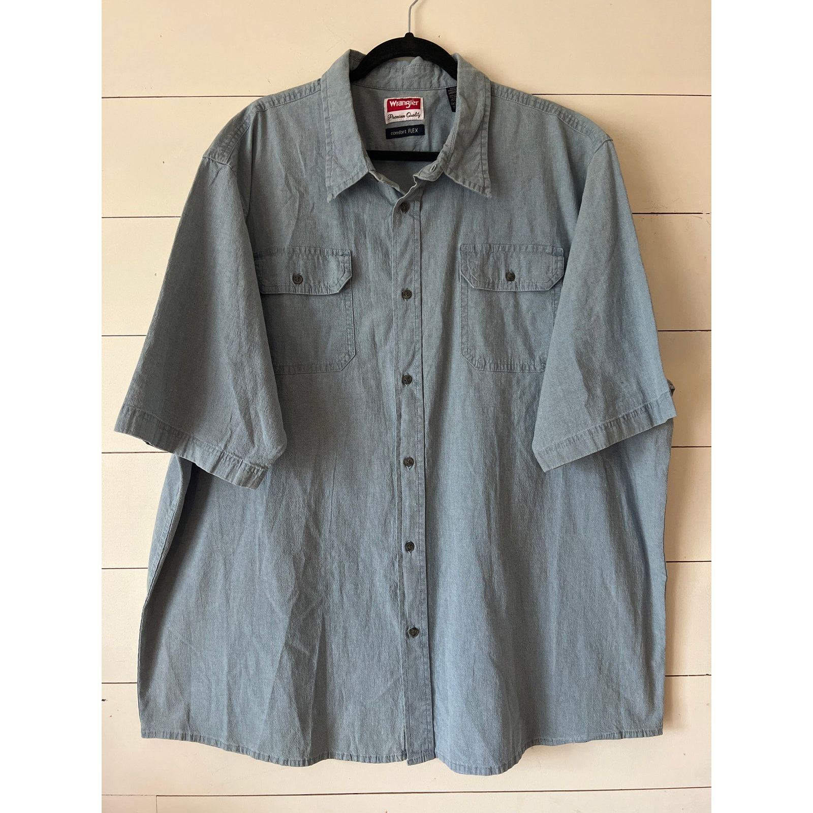 Wrangler WRANGLER Mens Big Tall Comfort Flex denim blue button up 3X Size US XXL / EU 58 / 5 - 1 Thumbnail