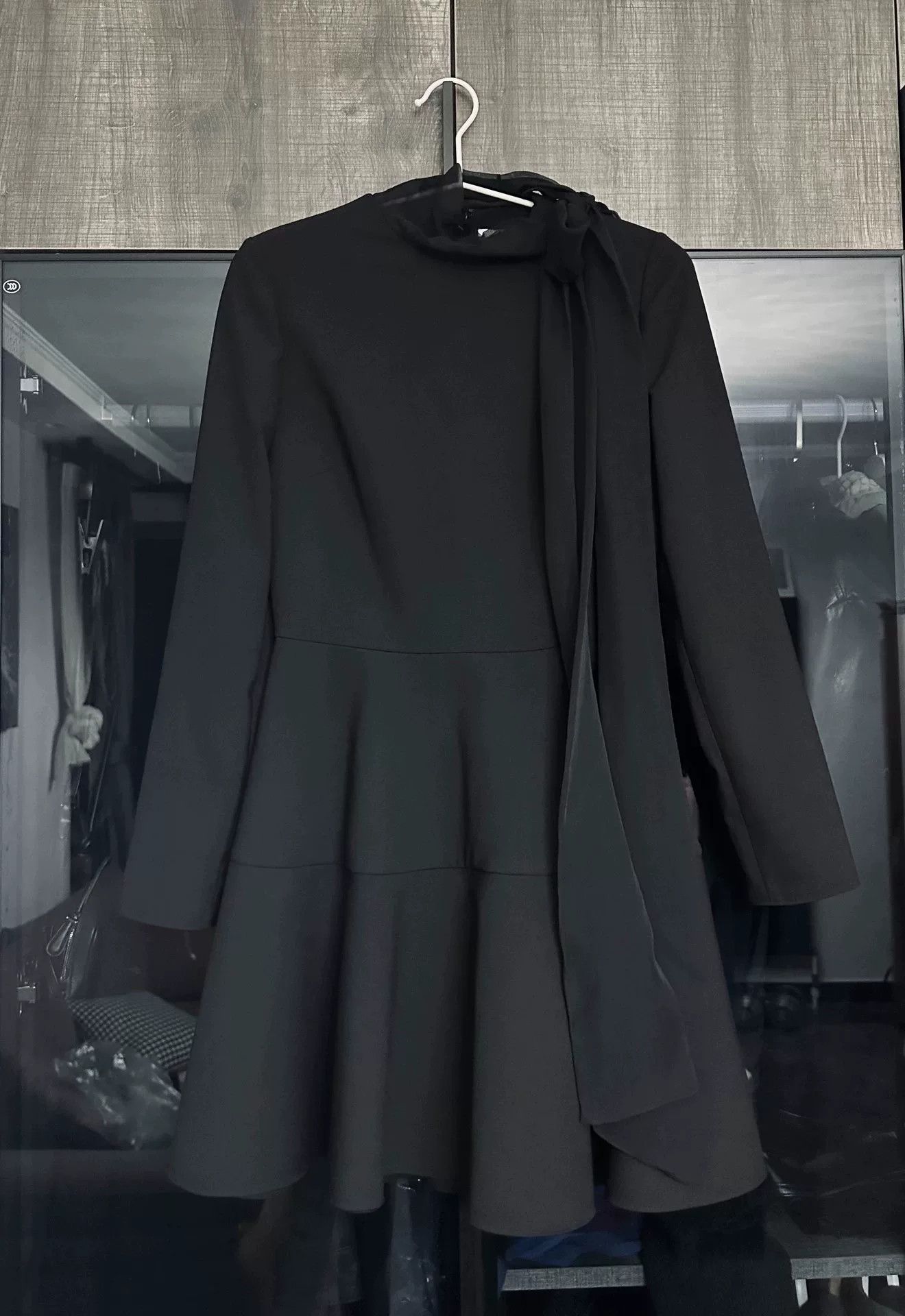 Valentino Valentino Black Wool Silk Dress Size M / US 6-8 / IT 42-44 - 1 Thumbnail
