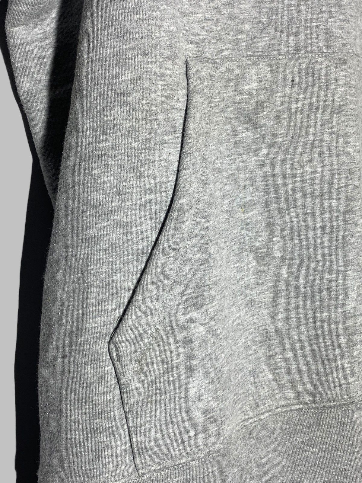 Nike 🔥 VINTAGE 00s NIKE Y2k DRILL SWOOSH GREY HOODIE SWEATSHIRT 🔥 Size US XL / EU 56 / 4 - 9 Thumbnail