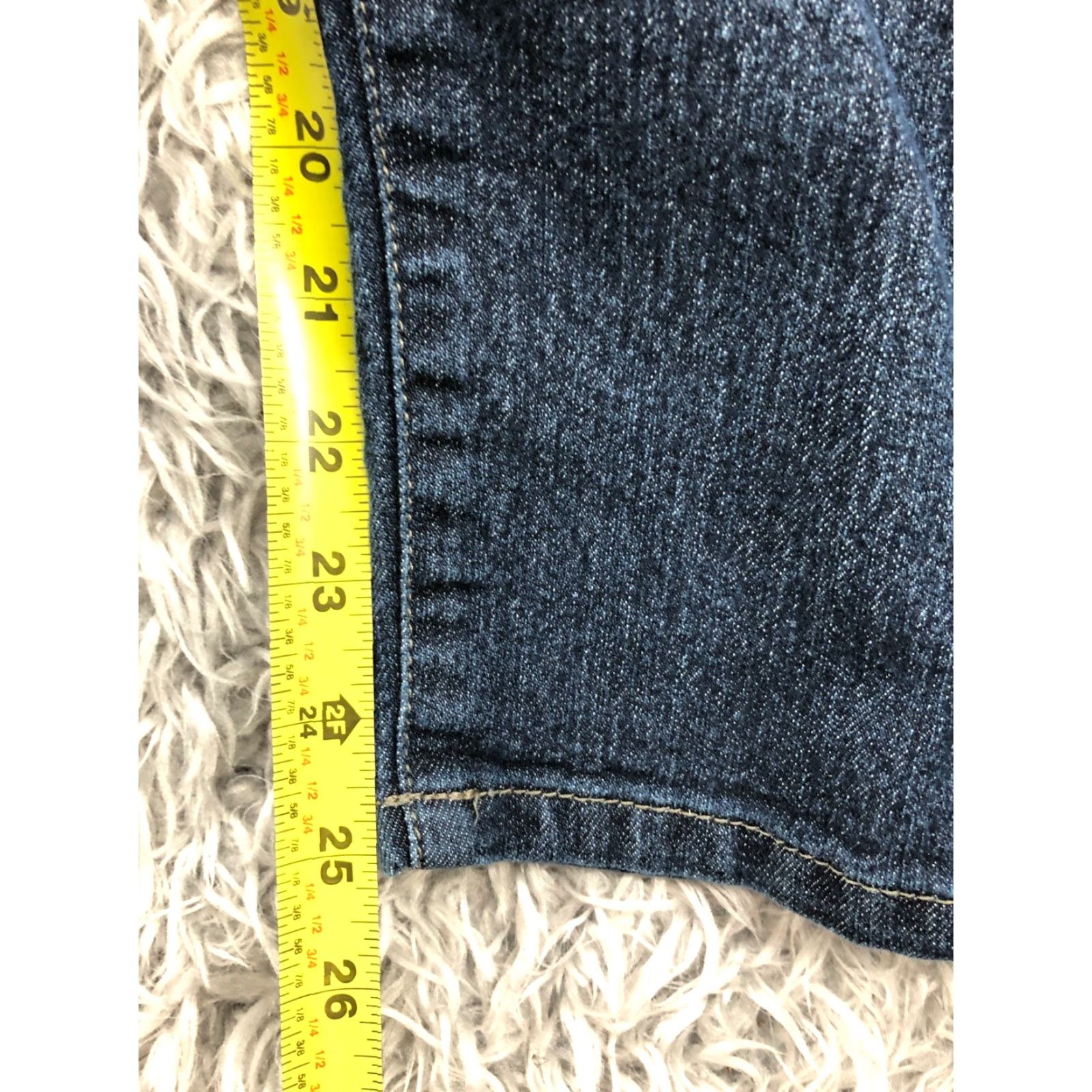 Faded Glory Faded Glory Jeans Skinny Womens 16W Regular 36 Blue Denim 5-Pocket Shirt Category Size 38" / US 16 / IT 52 - 3 Thumbnail