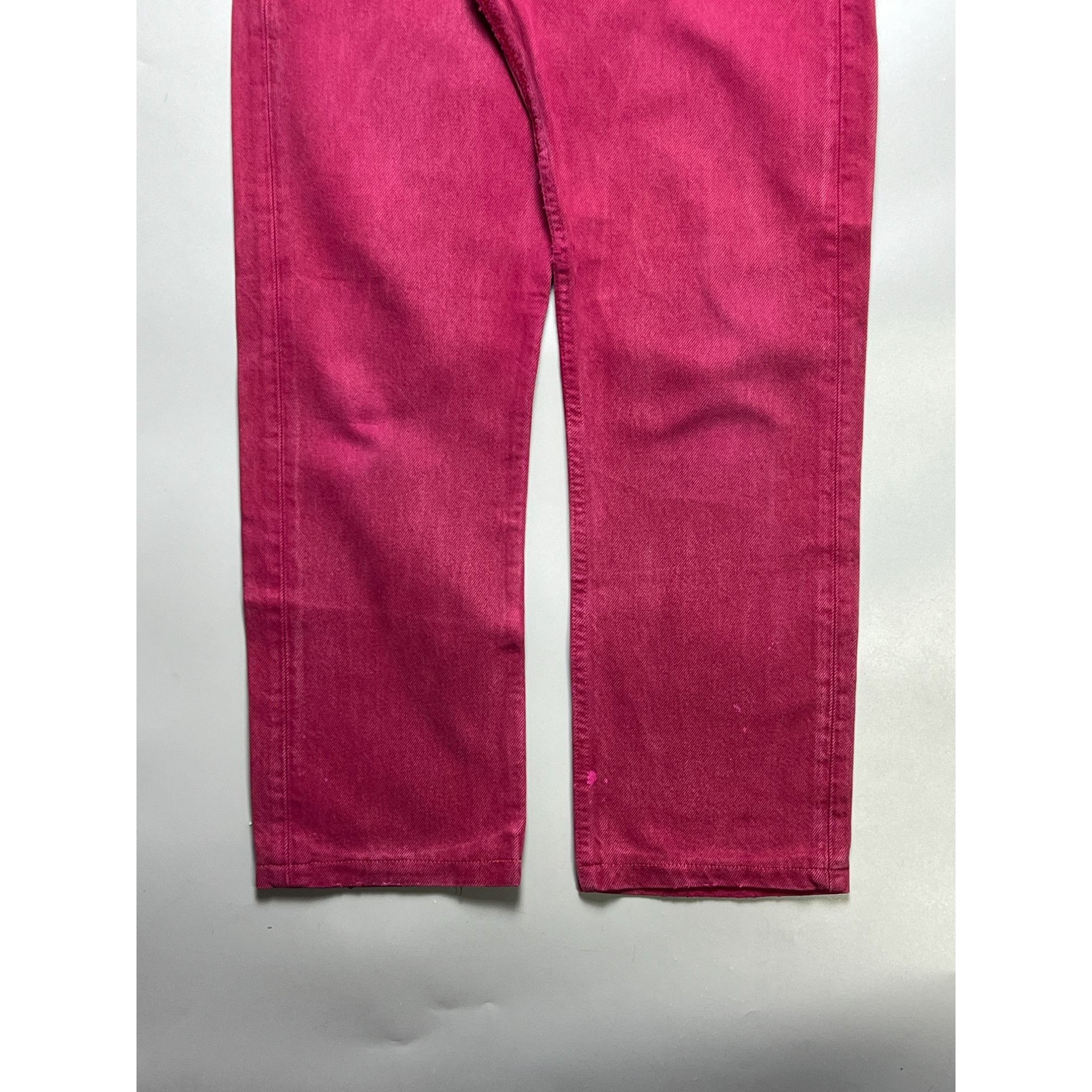 Levi's Vintage Clothing Vintage Levi’s 501 Rare Red Made in USA Denim Jeans (Y1057) Size 25" / US 0 / IT 36 - 2 Thumbnail