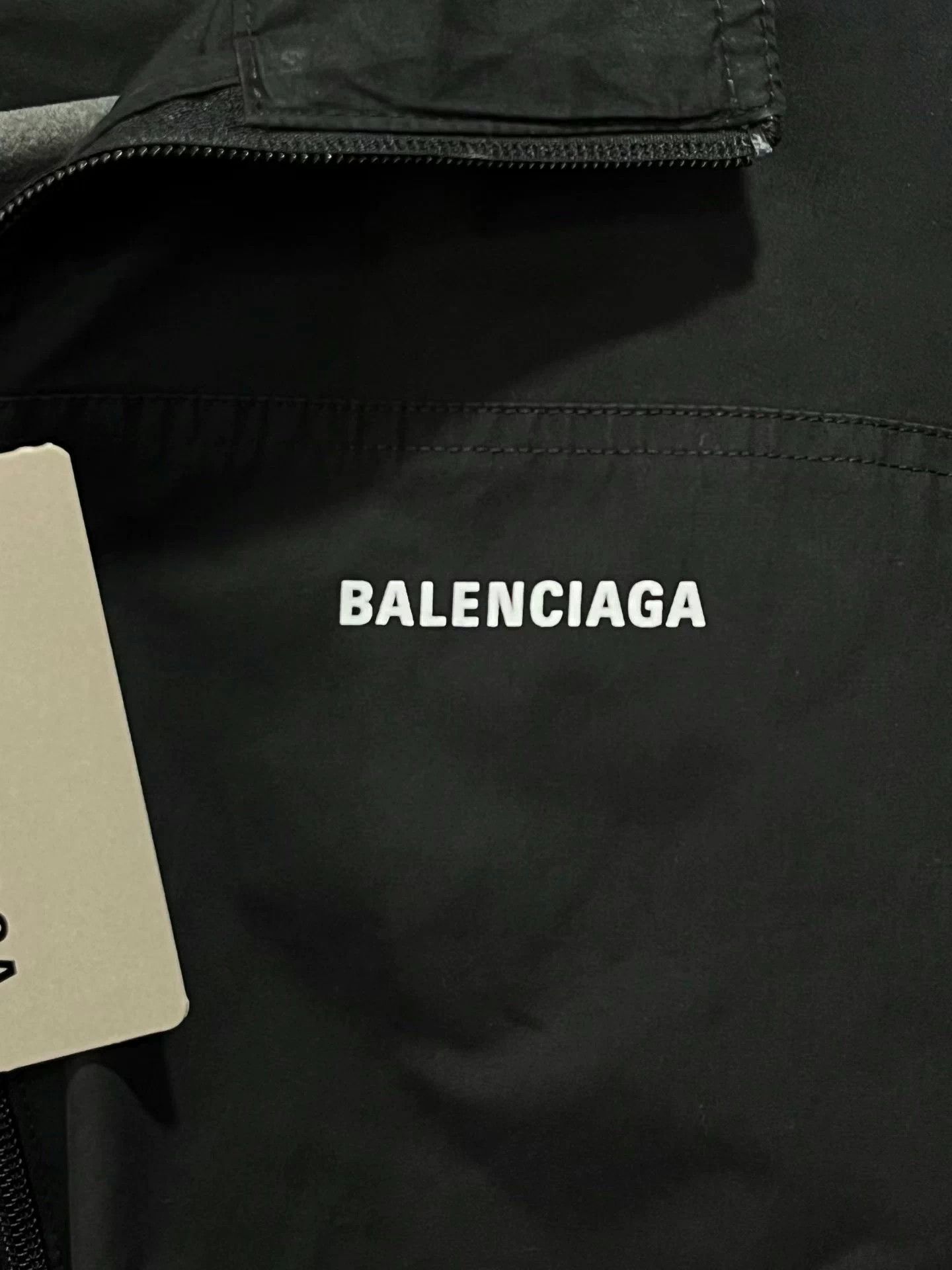 Balenciaga BALENCIAGA Front & Back Logo Windbreaker Jacket M Size US XL / EU 56 / 4 - 4 Thumbnail