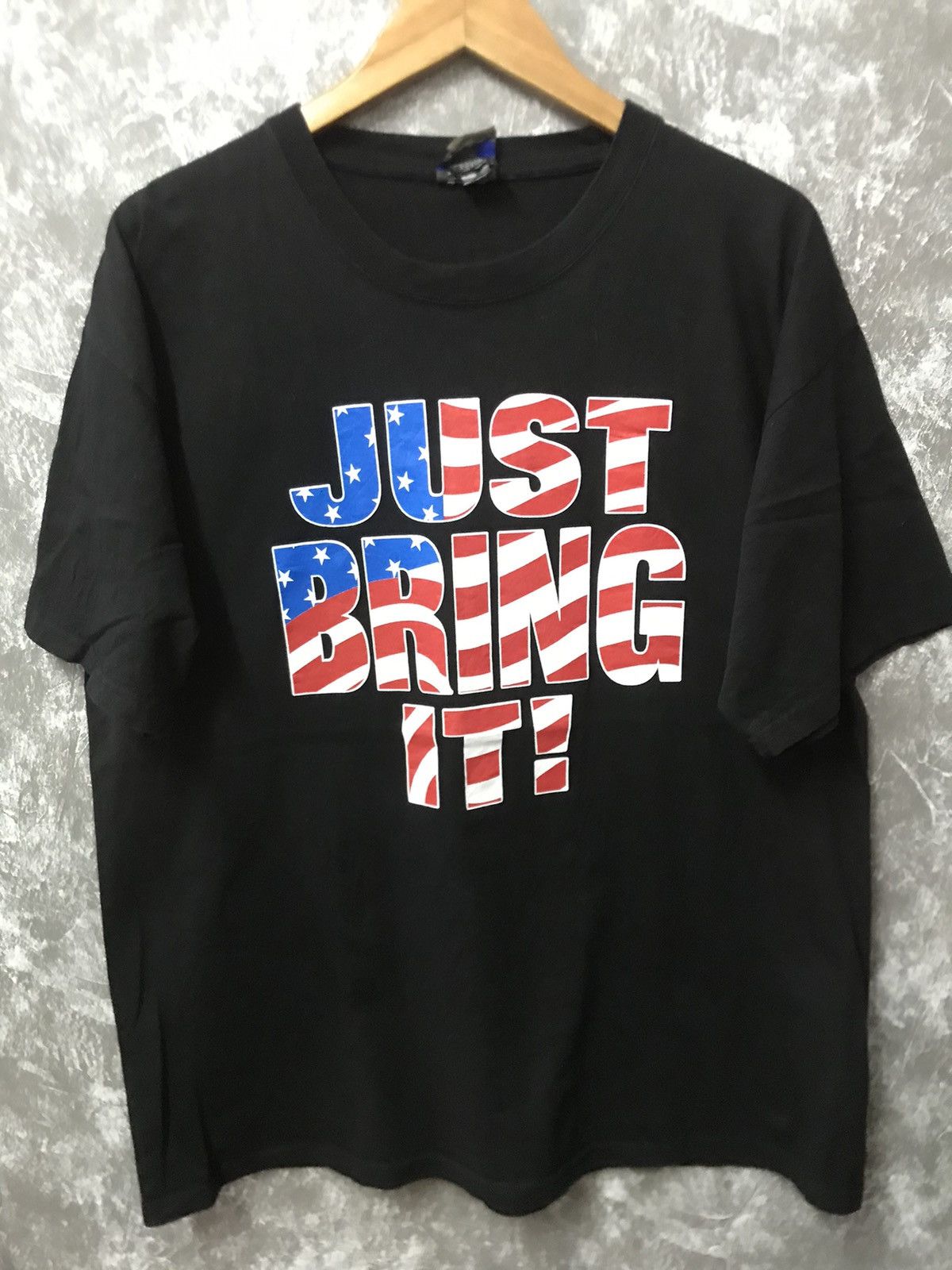 WCW/nWo × WWE × WWF Vintage 2001 The Rock Just Bring It WWE WWF Tee Size US XL / EU 56 / 4 - 1 Thumbnail