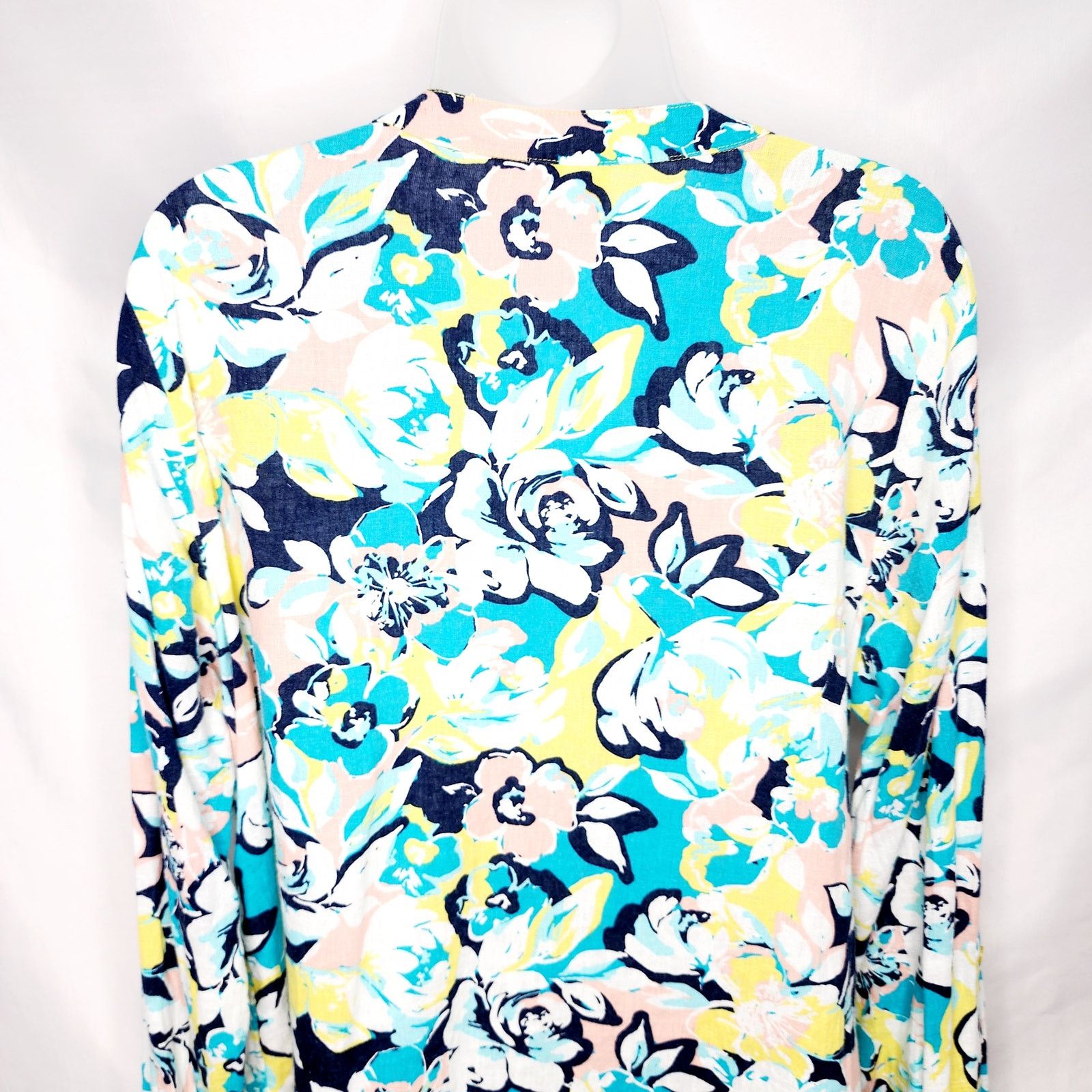 Other Kim Rogers V Neck Button Front Floral Linen Blend Top Size M / US 6-8 / IT 42-44 - 11 Thumbnail