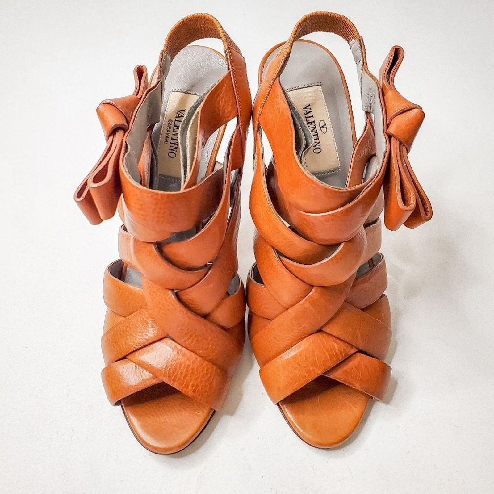 Valentino Valentino Brown Leather Peep Toe Sandals with Bows Size 36.5 Size US 6.5 / IT 36.5 - 2 Thumbnail