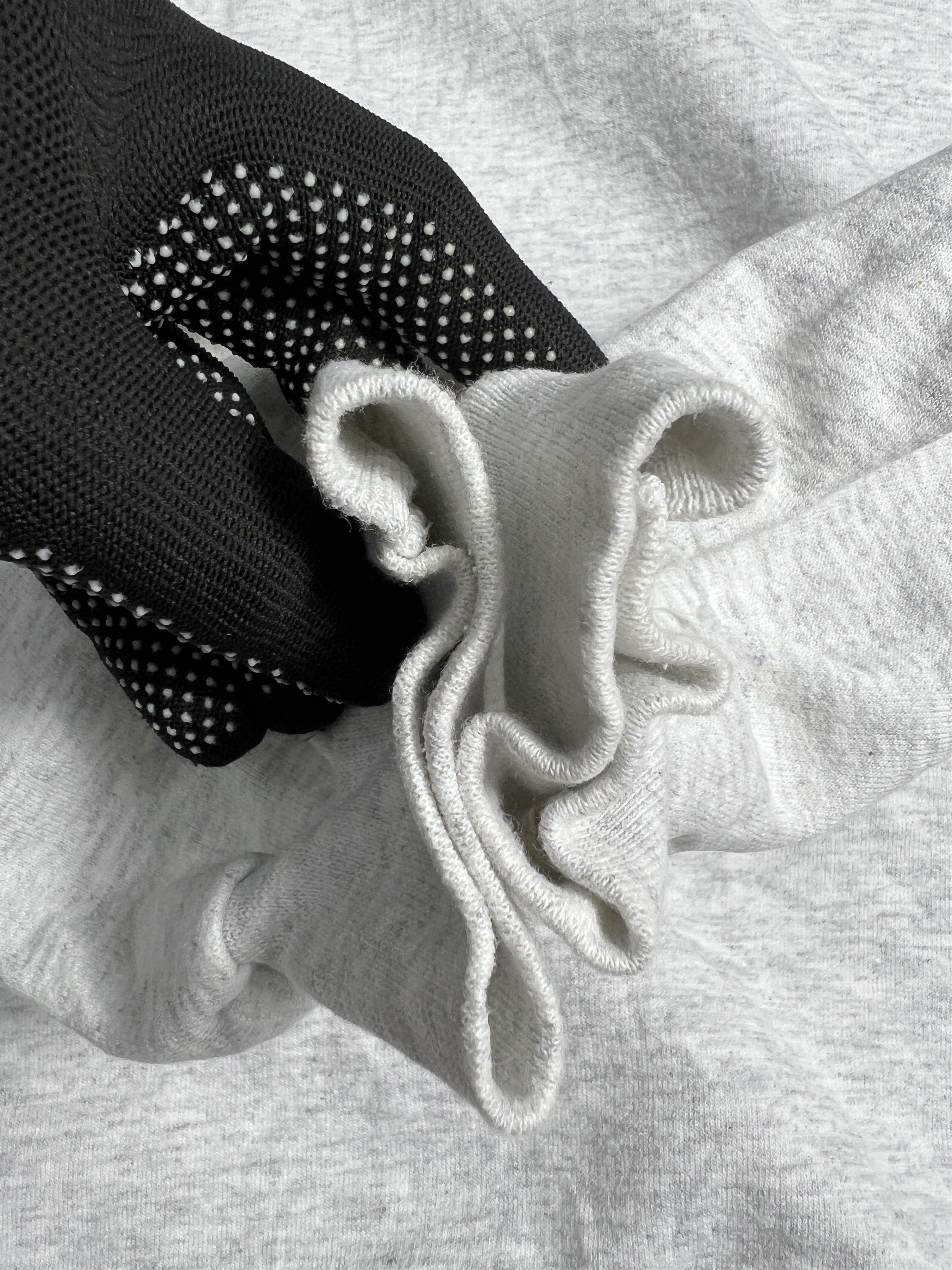 Hanes Vintage 90s Hanes Ultimate Cotton Blank Sweatshirt (L) JK586 Size US L / EU 52-54 / 3 - 3 Thumbnail
