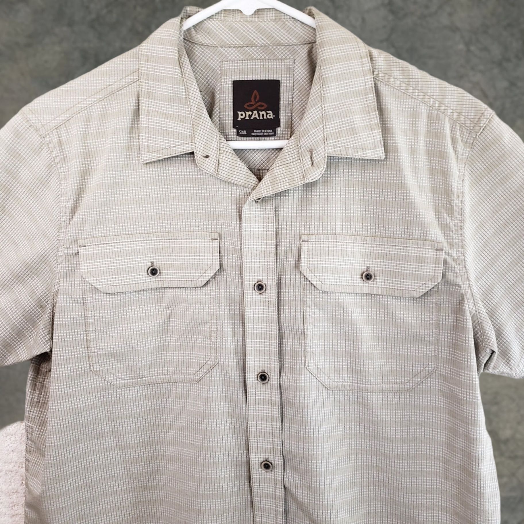 Prana Prana Button Up Short Sleeve Shirt Beige Plaid Slim Men's S Organic Cotton Size US S / EU 44-46 / 1 - 1 Thumbnail