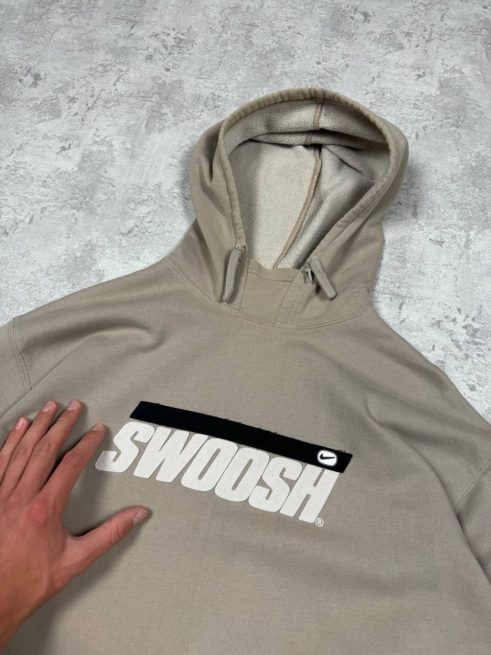 Nike Vintage Nike Swoosh Beige Hoodie Big Logo Size US L / EU 52-54 / 3 - 4 Thumbnail