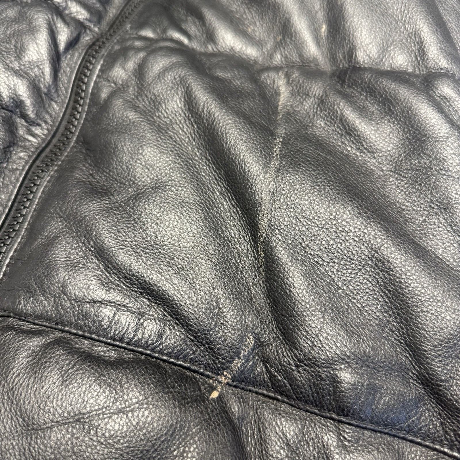 Wilsons Leather Vintage Wilsons Leather M Julian Leather Puffer Vest Mens L Size US L / EU 52-54 / 3 - 4 Thumbnail