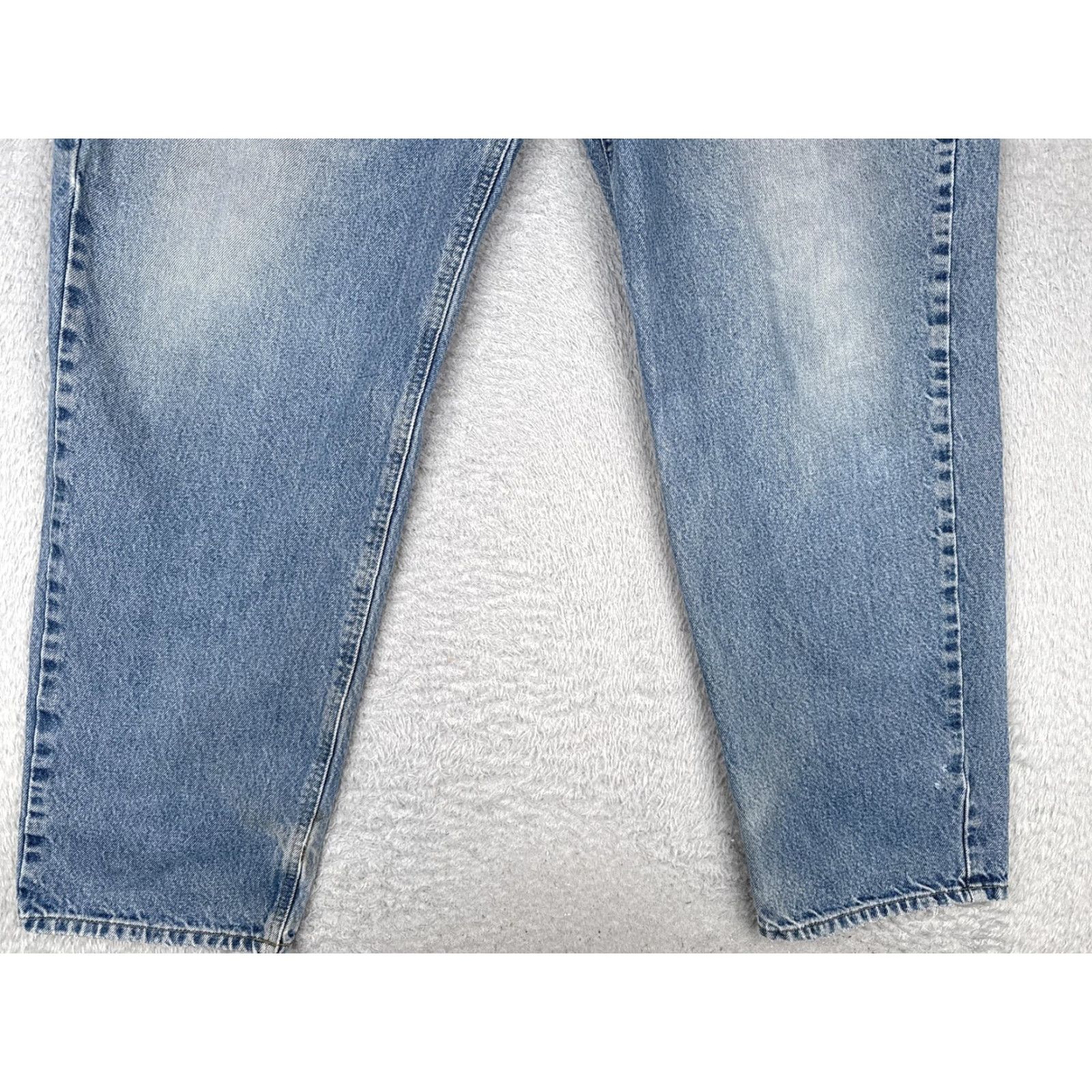 Carhartt VINTAGE? No. Carhartt Jeans Mens 44x34 Light Blue B17 Relaxed Fit Straight Leg Workwear Size US 44 / EU 60 - 2 Thumbnail