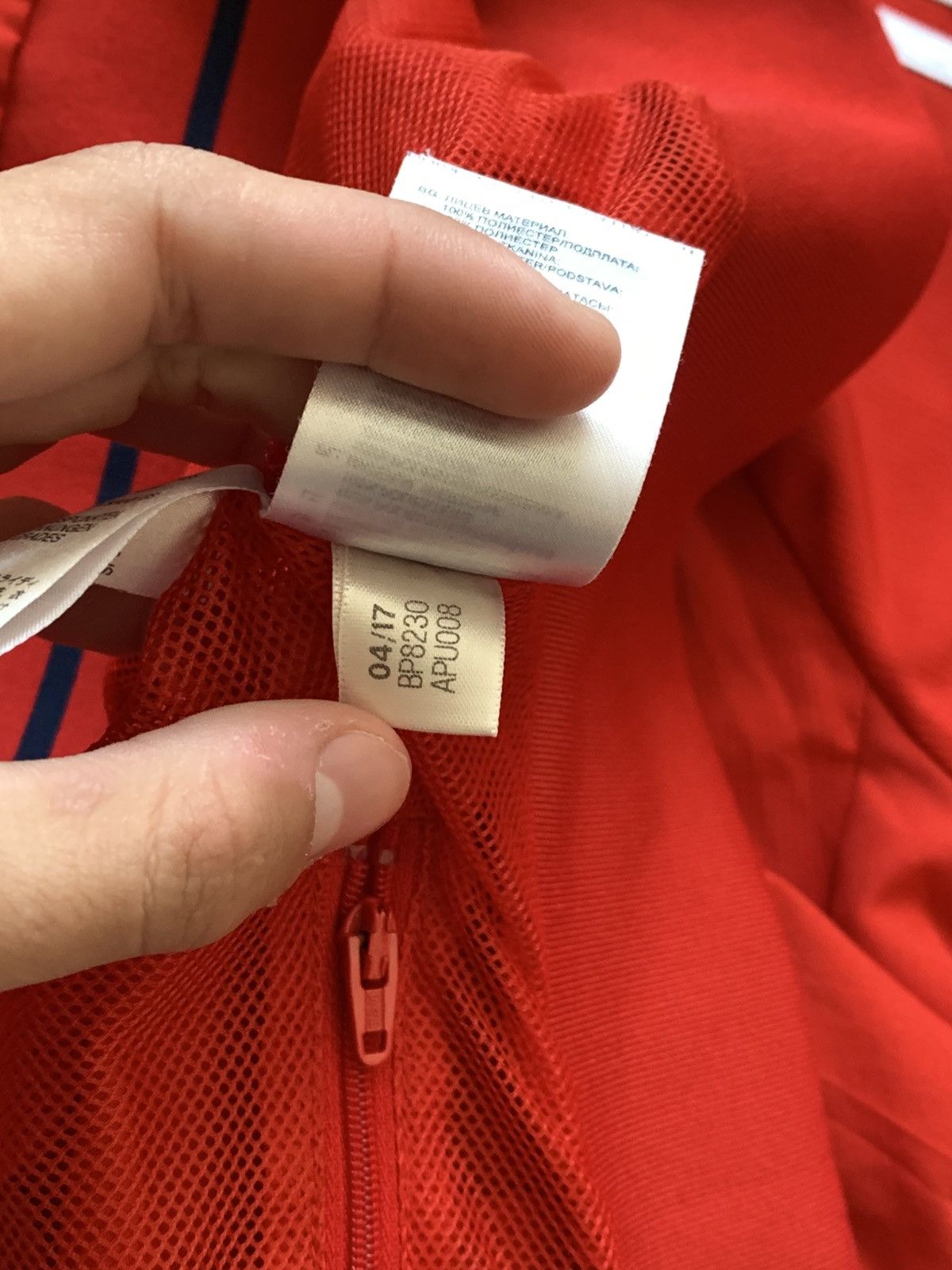 Adidas 🔥ADIDAS BAYERN MUNICH 2017 HODED TRAINING TRACK JACKET Size US M / EU 48-50 / 2 - 10 Thumbnail