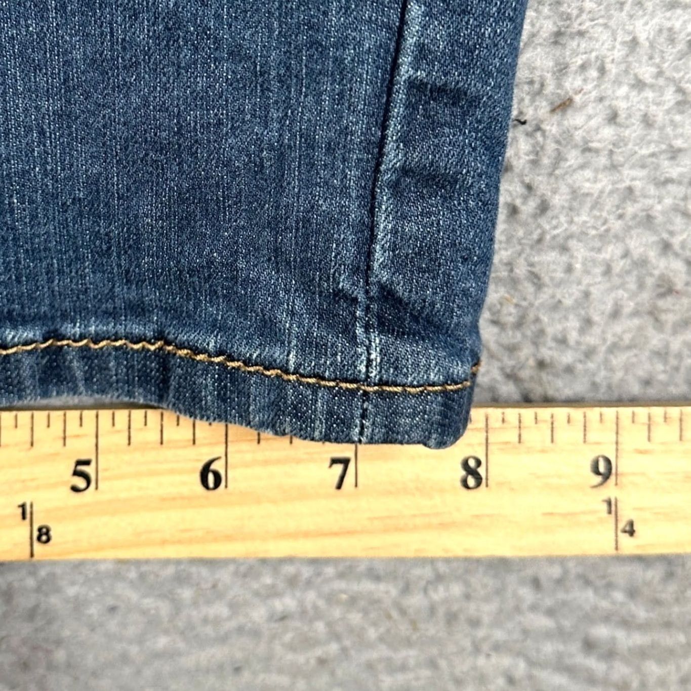 Levi's Levi's 541 Athletic Taper Jeans Mens 46x30 Blue Denim 5-Pocket Zip Regular Fit Tapered Red Tab Size US 30 / EU 46 - 6 Thumbnail
