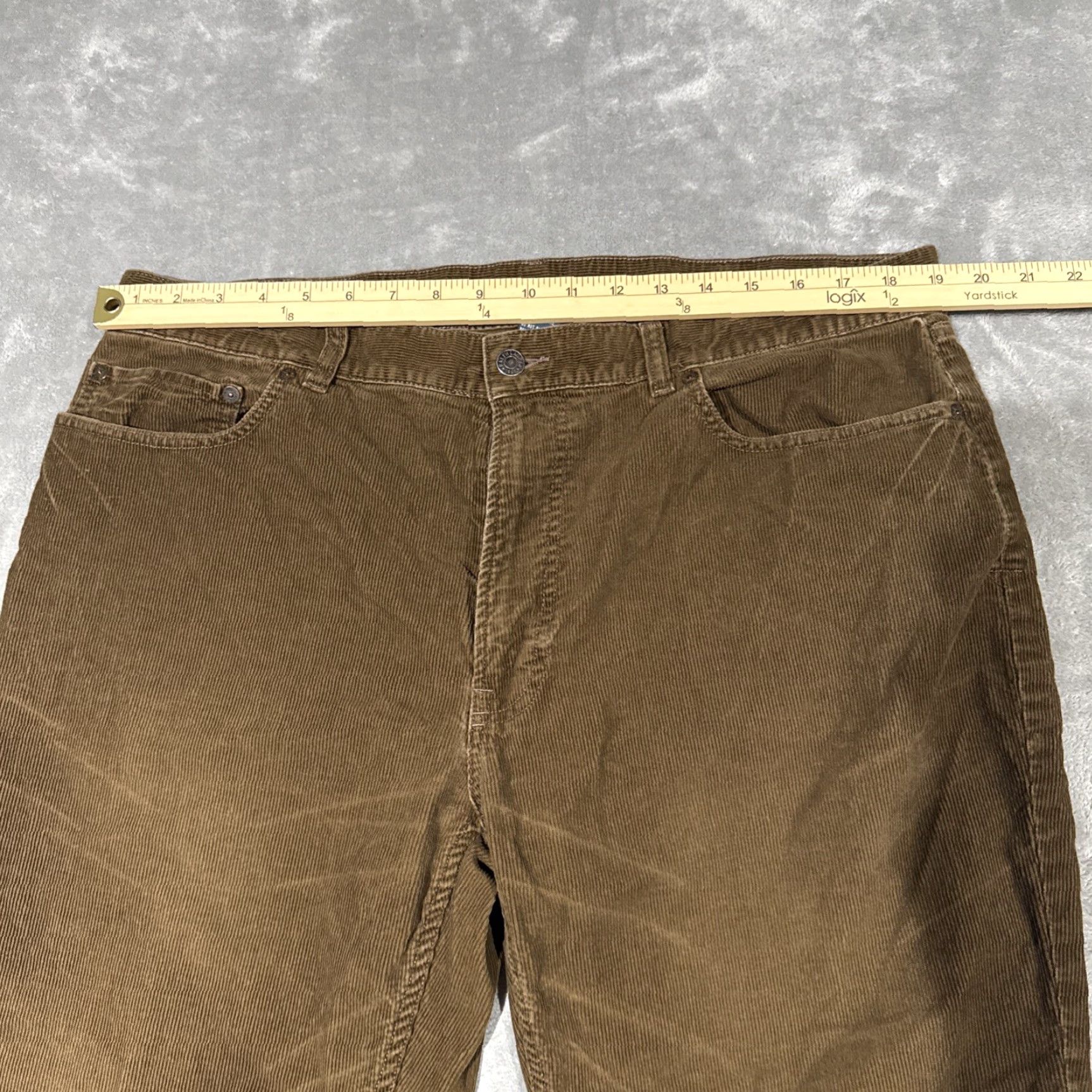 Polo Ralph Lauren Polo Ralph Lauren Pants Men's 38x30 Brown Corduroy 5-Pocket 650 Straight Fit Chino Corduroy Straight Mens Brown Polo Ralph Lauren 5-Pocket Pants 38x30 Size US M / EU 48-50 / 2 - 3 Thumbnail
