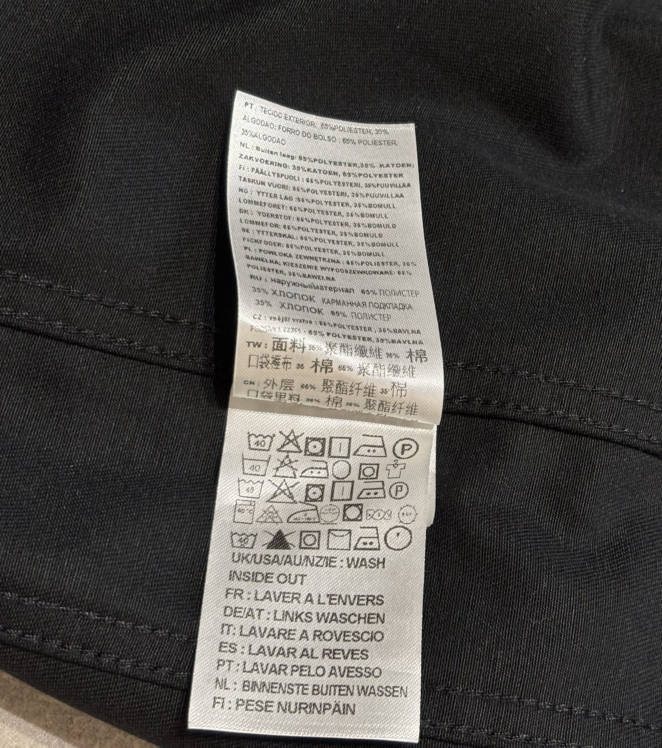 Carhartt Wip Carhartt WIP Black coat size M Size US M / EU 48-50 / 2 - 17 Thumbnail