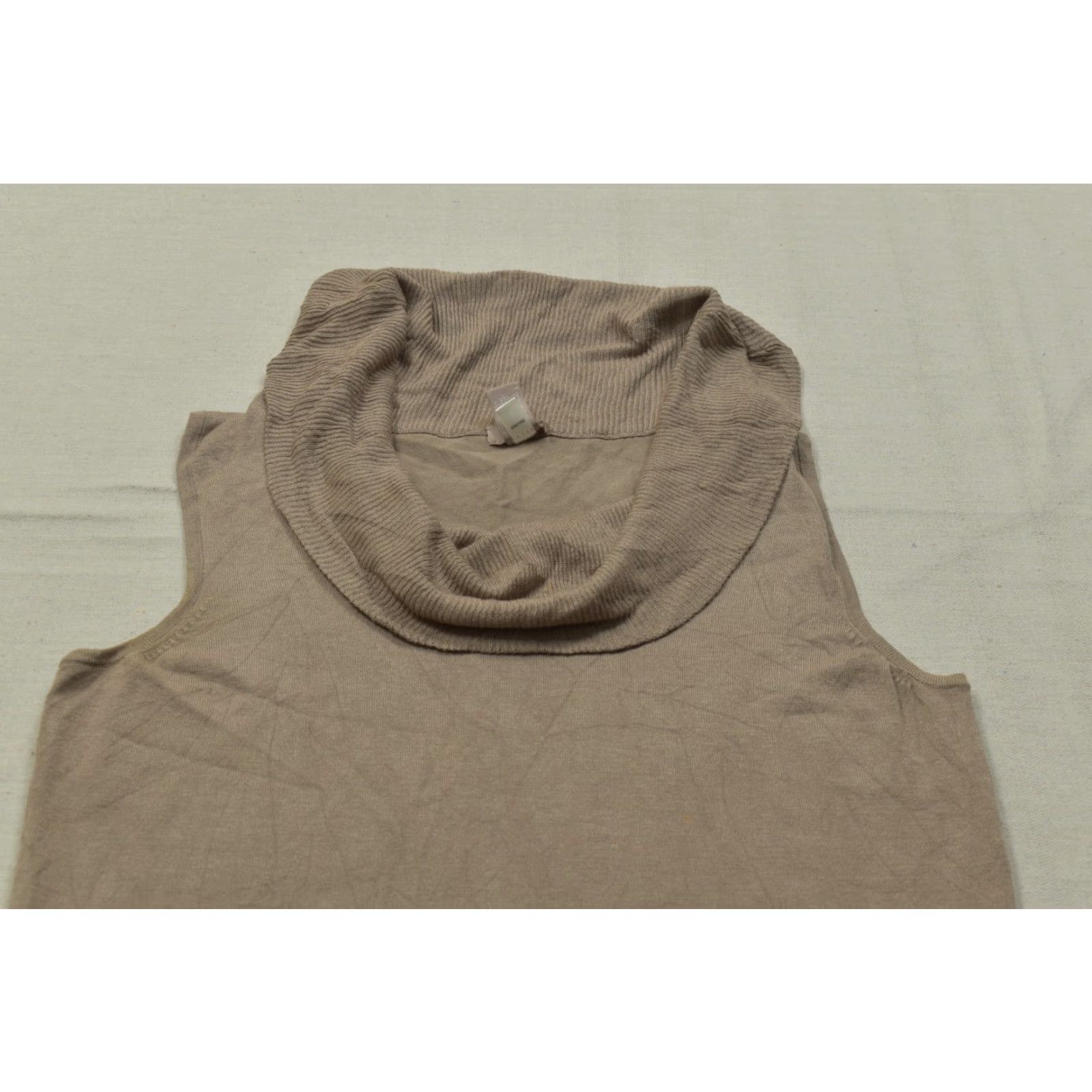 Vintage Chico's Tank Women's Brown Sleeveless Cowl Neck Knit Shell Pullover Size 1 Medium Regular Stretch Busy Casual Size XS / US 0-2 / IT 36-38 - 5 Thumbnail