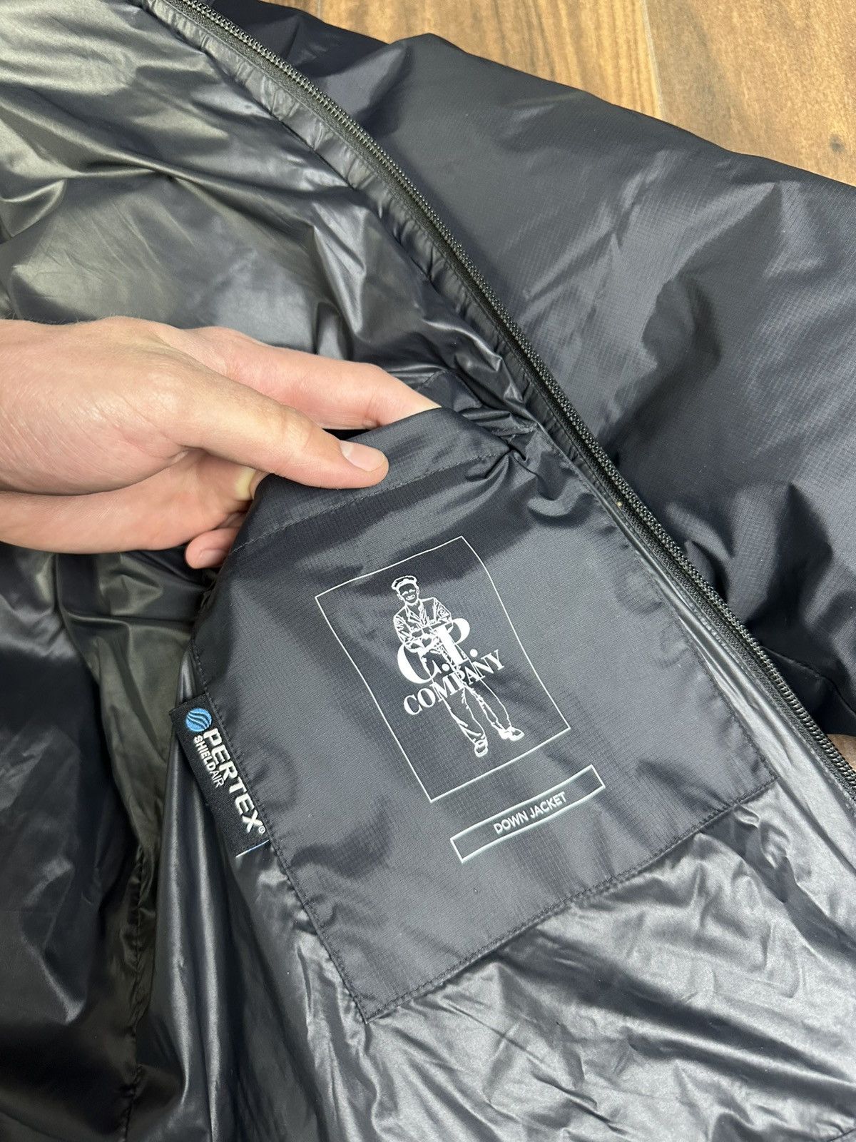 C.P. Company C.P. Company Pertex Quantum Down Jacket Black puffer Size US M / EU 48-50 / 2 - 9 Thumbnail