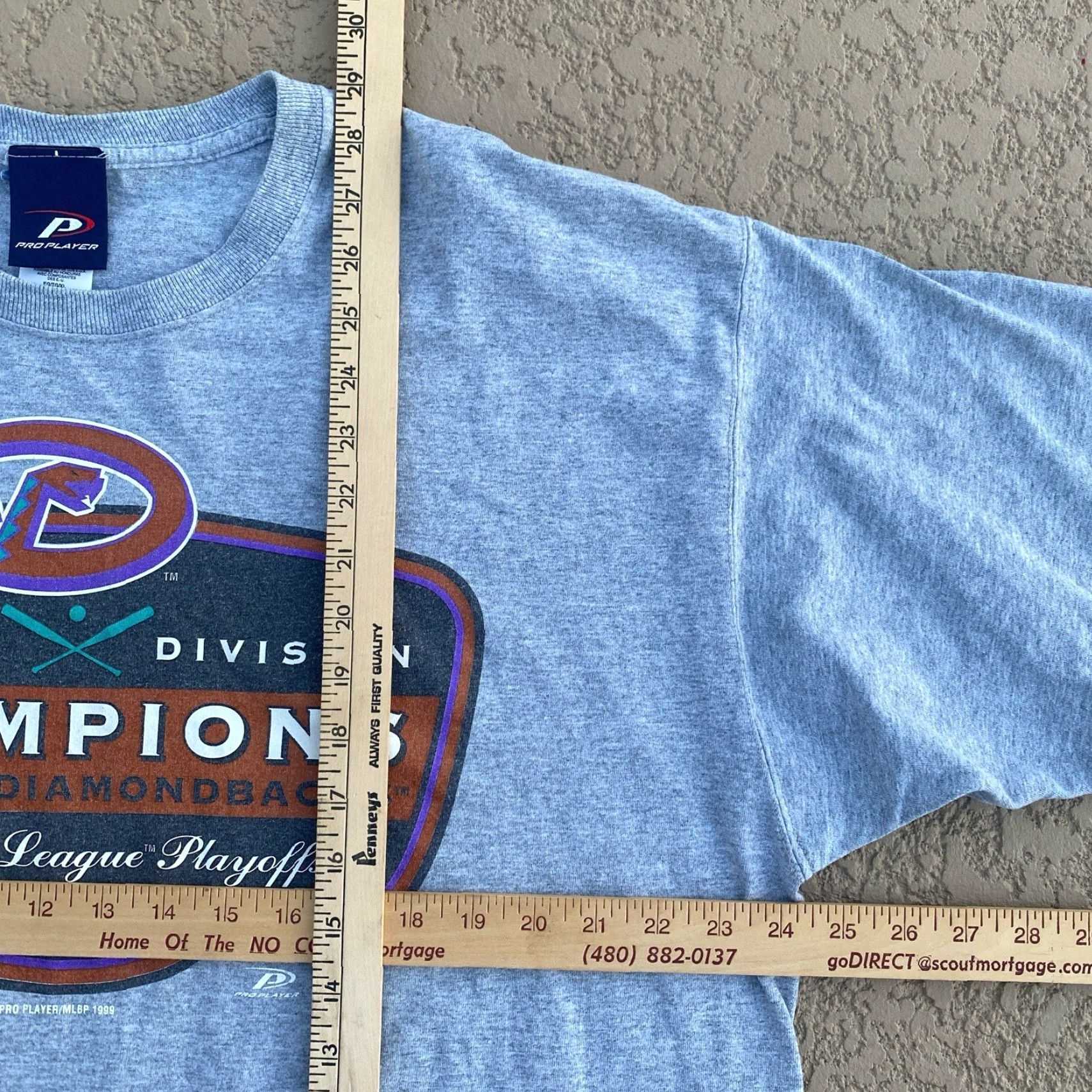 Pro Player VINTAGE 1999 Arizona Diamondbacks Baseball Playoffs T-Shirt XL Gray Mens Short Sleeve Pro Player Size XL Size US XL / EU 56 / 4 - 5 Thumbnail